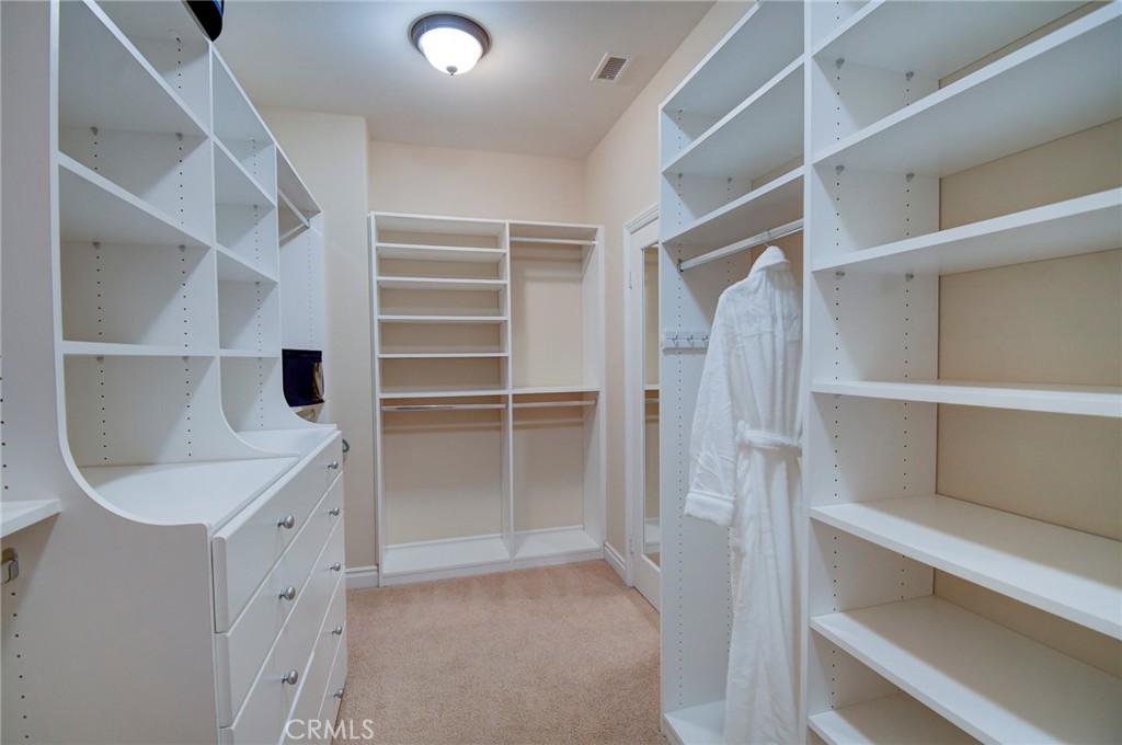 Irvine, California, 92620, United States, 5 Bedrooms Bedrooms, ,4 BathroomsBathrooms,Residential,For Sale,1883702
