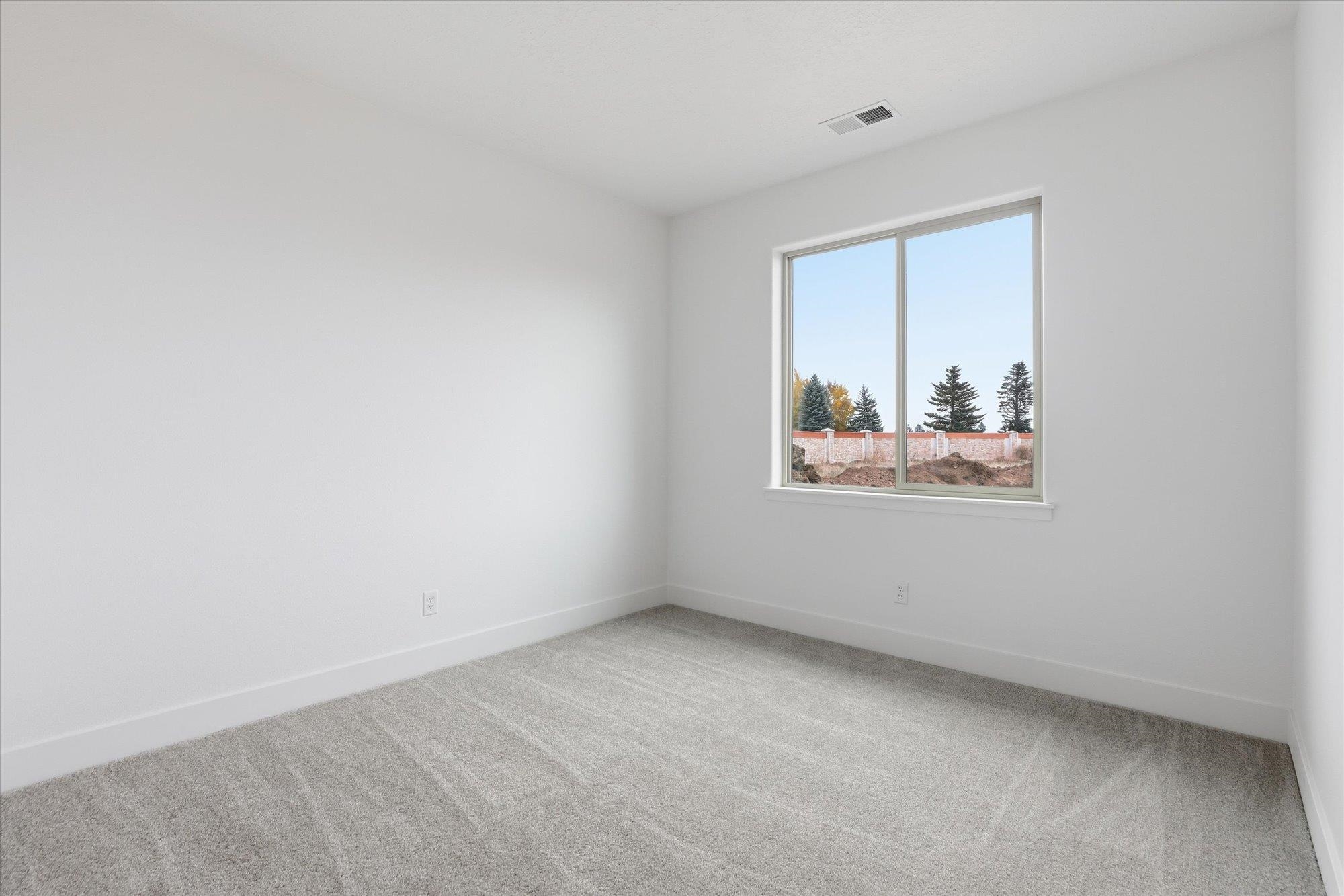 Deer Park, Washington, 99006, United States, 3 Bedrooms Bedrooms, ,2 BathroomsBathrooms,Residential,For Sale,1992798