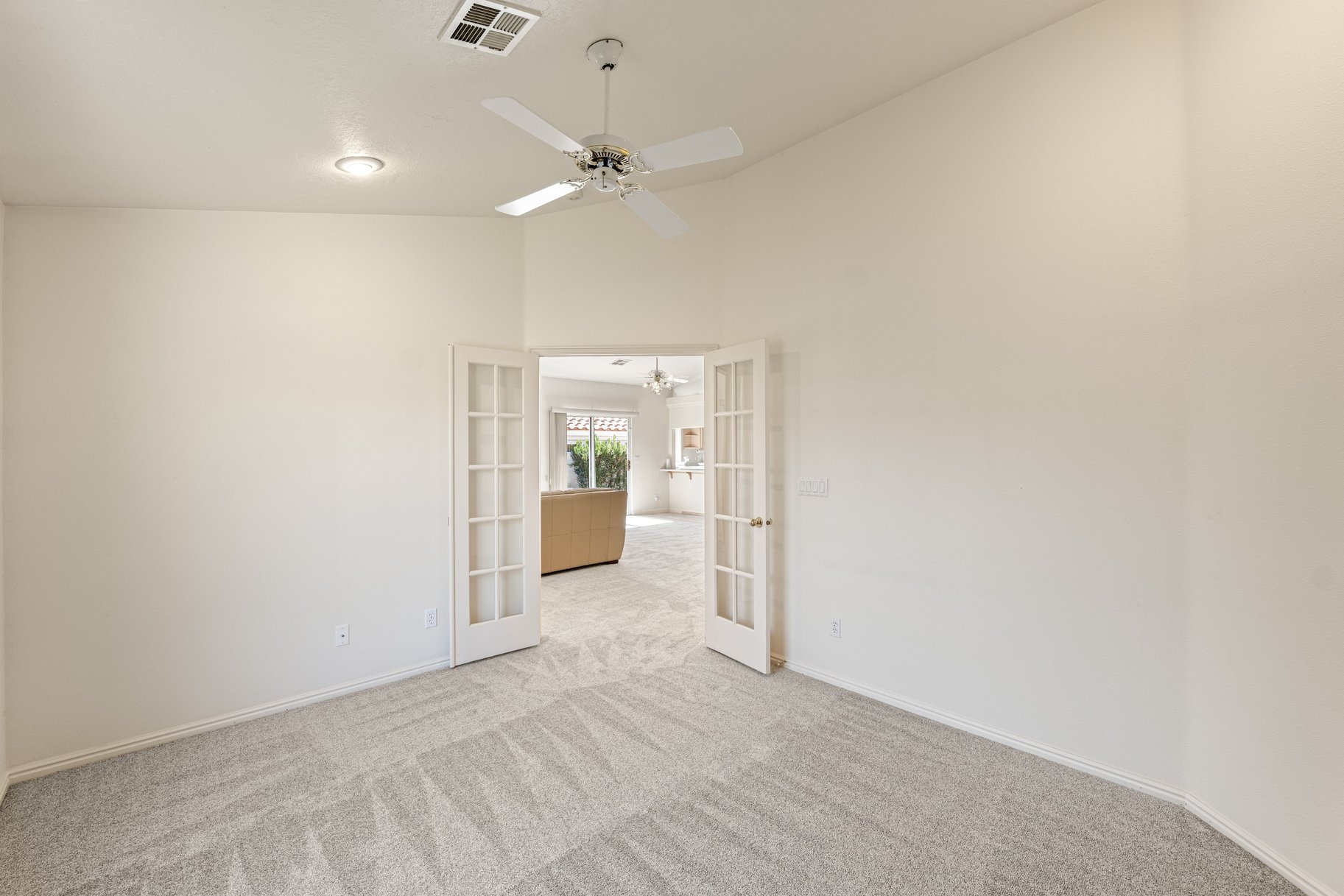  Low-Maintenance Living in a Prime Green Springs Location - 物件實景