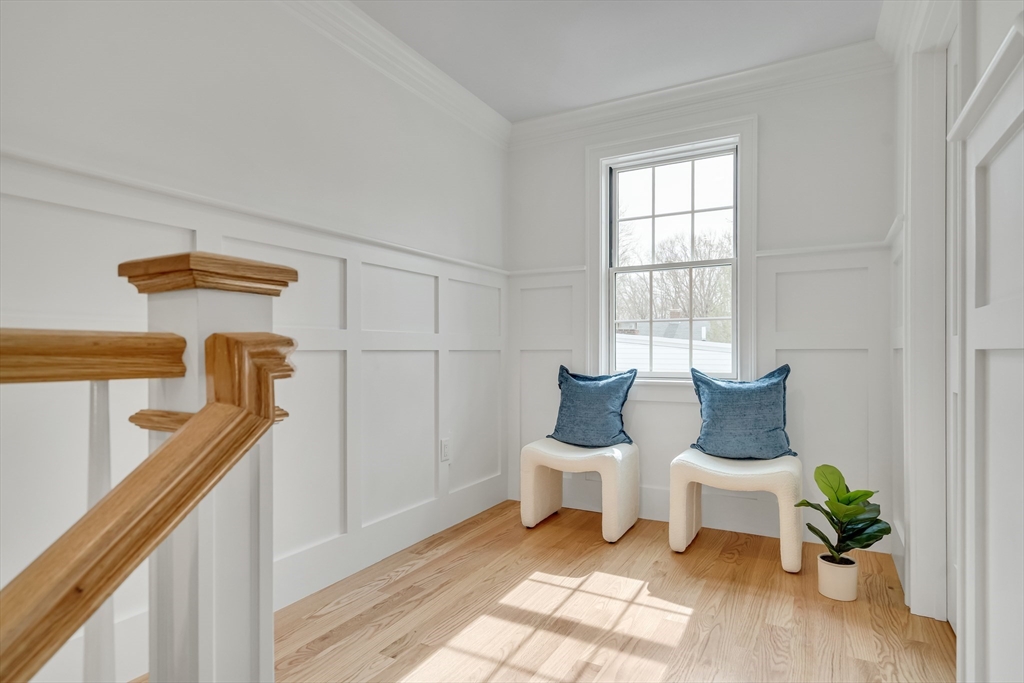 Lexington, Massachusetts, 02420, United States, 5 Bedrooms Bedrooms, ,6 BathroomsBathrooms,Residential,For Sale,1995859