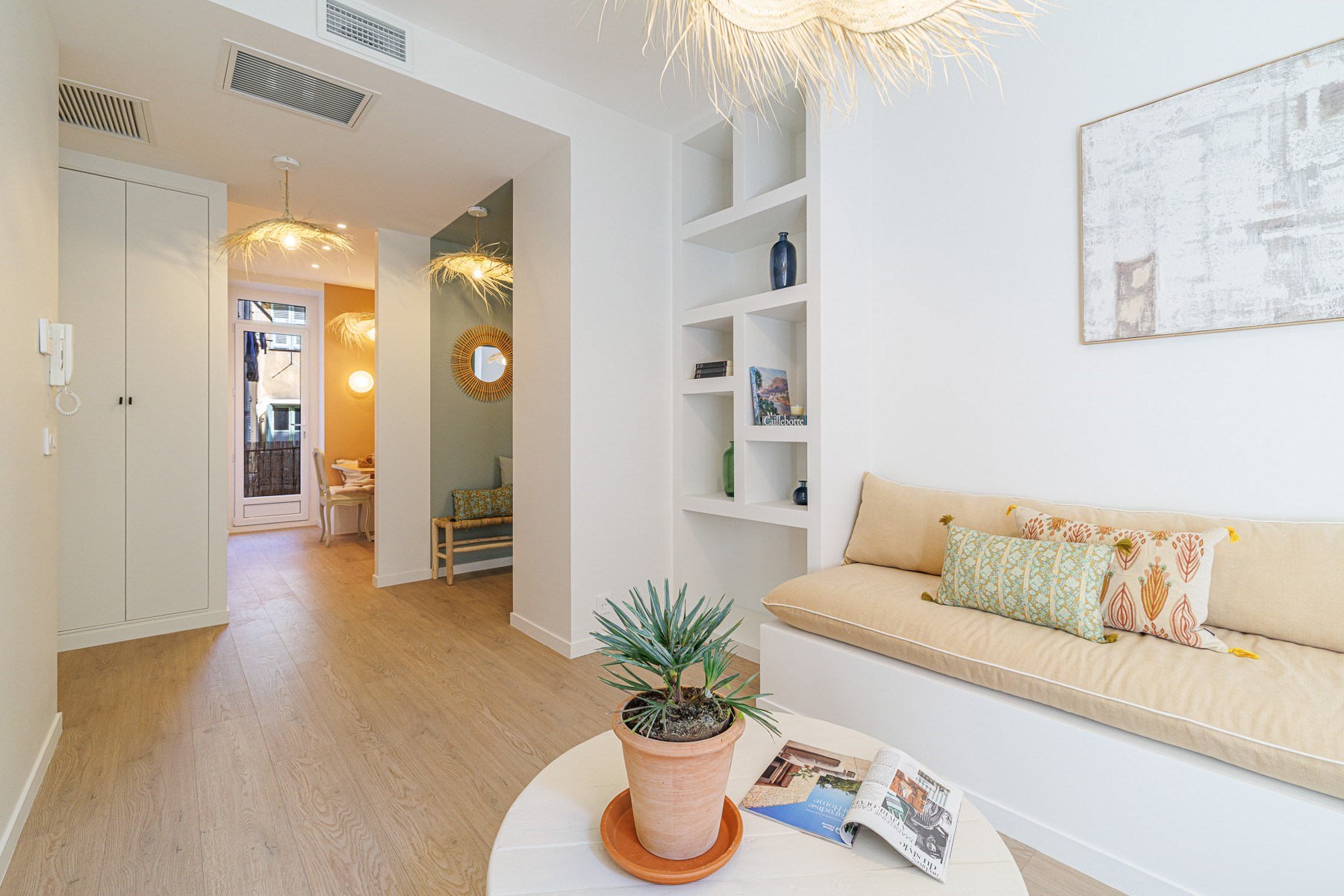  Nice Port 2 bedroom apartment 51 sqm renovated investment property near tramway… - 物件實景