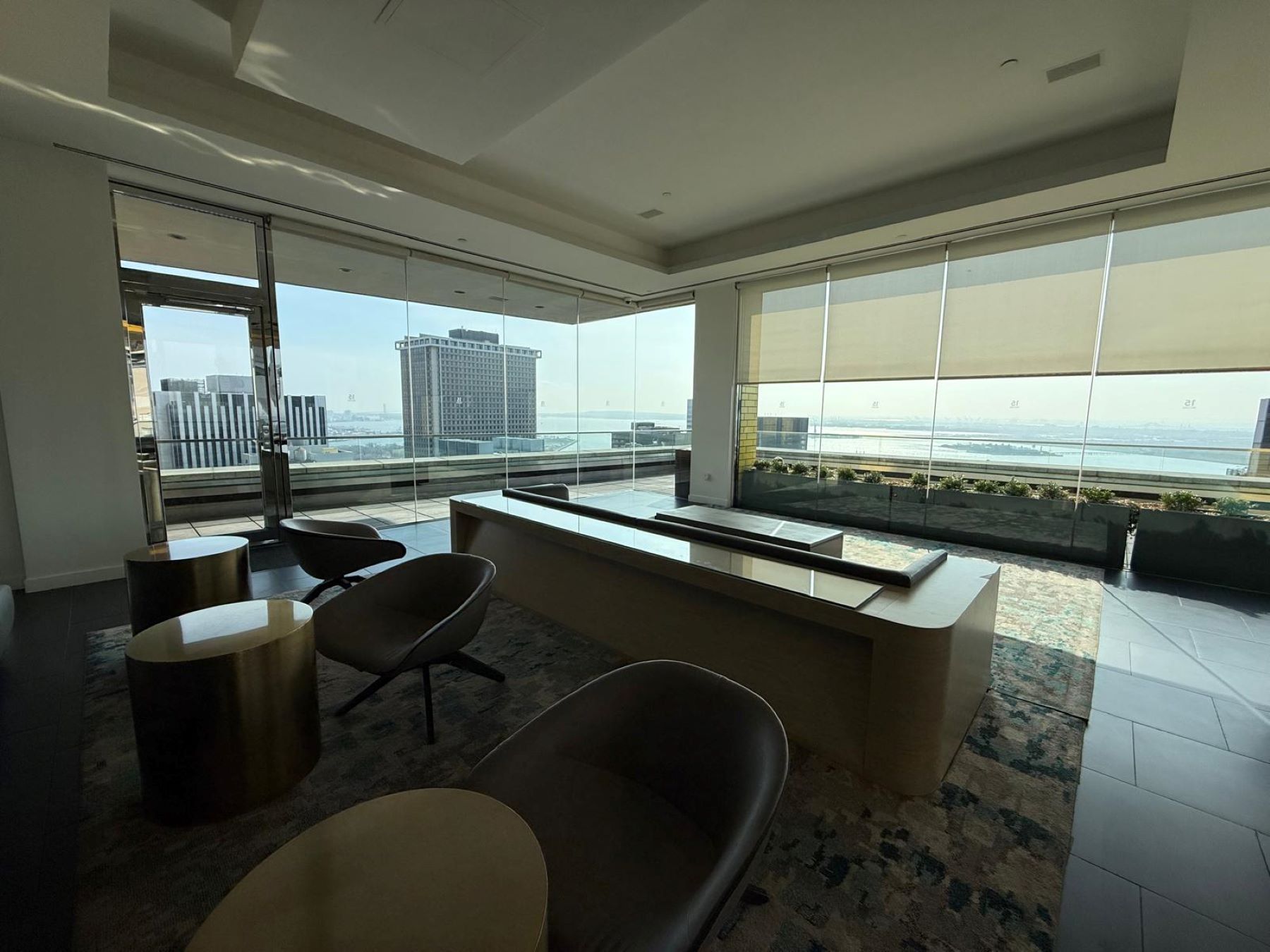  15 William Street 17E - 物件實景