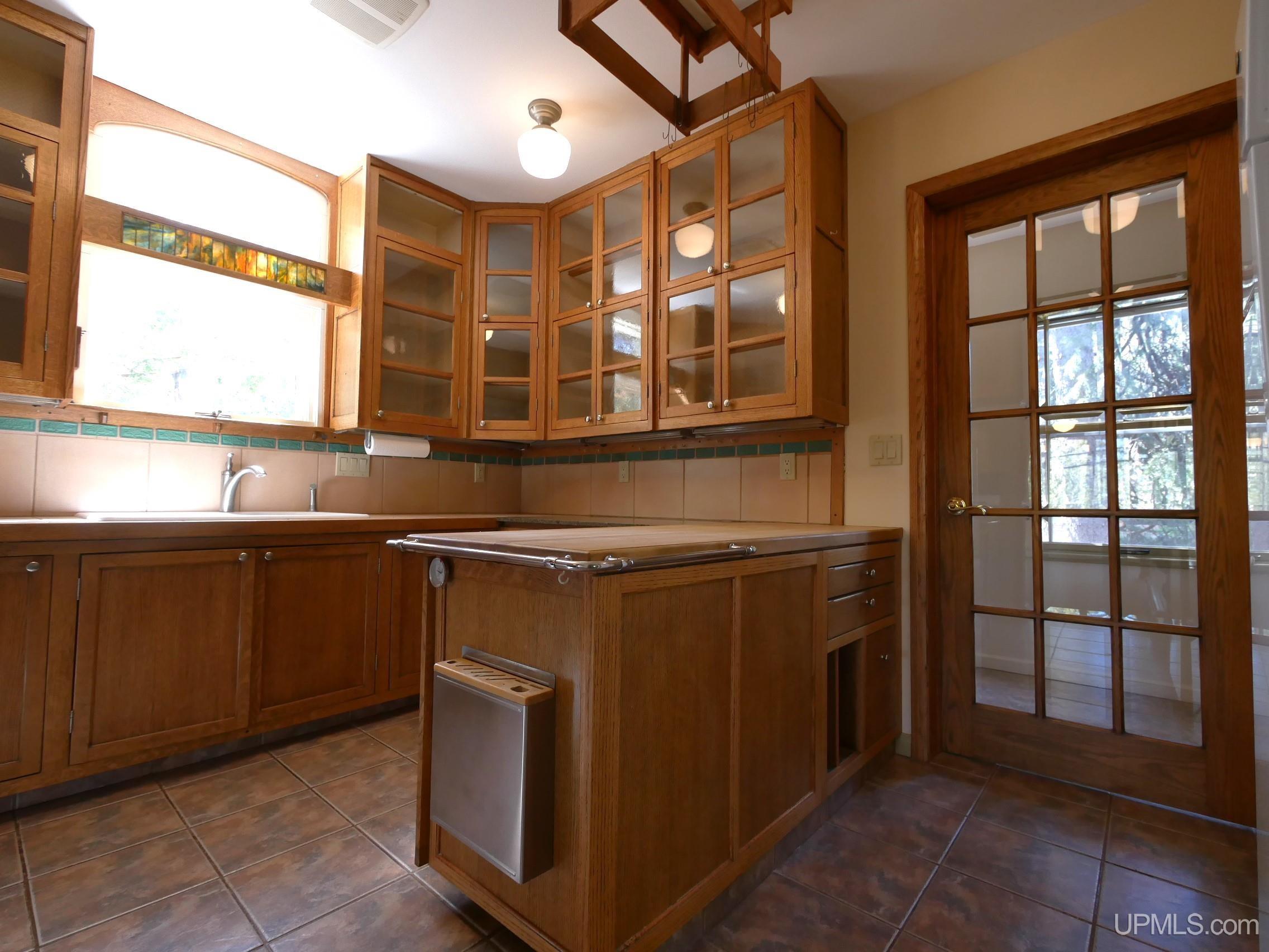 Copper Harbor, Michigan, 49918, United States, 3 Bedrooms Bedrooms, ,3 BathroomsBathrooms,Residential,For Sale,1924307