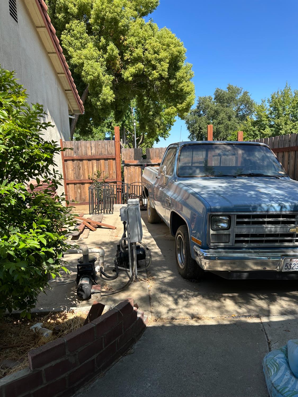 Sacramento, California, 95826, United States, 4 Bedrooms Bedrooms, ,3 BathroomsBathrooms,Residential,For Sale,1898799