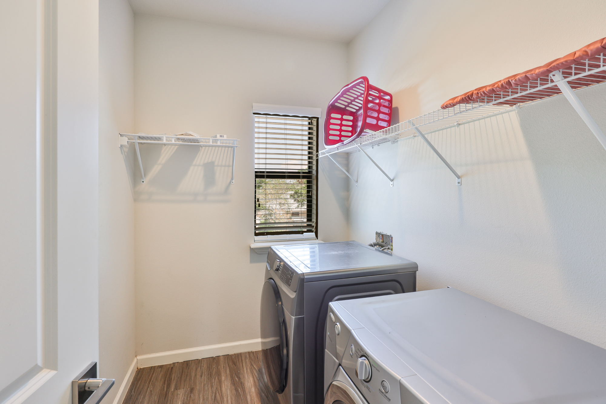 Tampa, Florida, 33616, United States, 4 Bedrooms Bedrooms, ,3 BathroomsBathrooms,Residential,For Sale,1920759