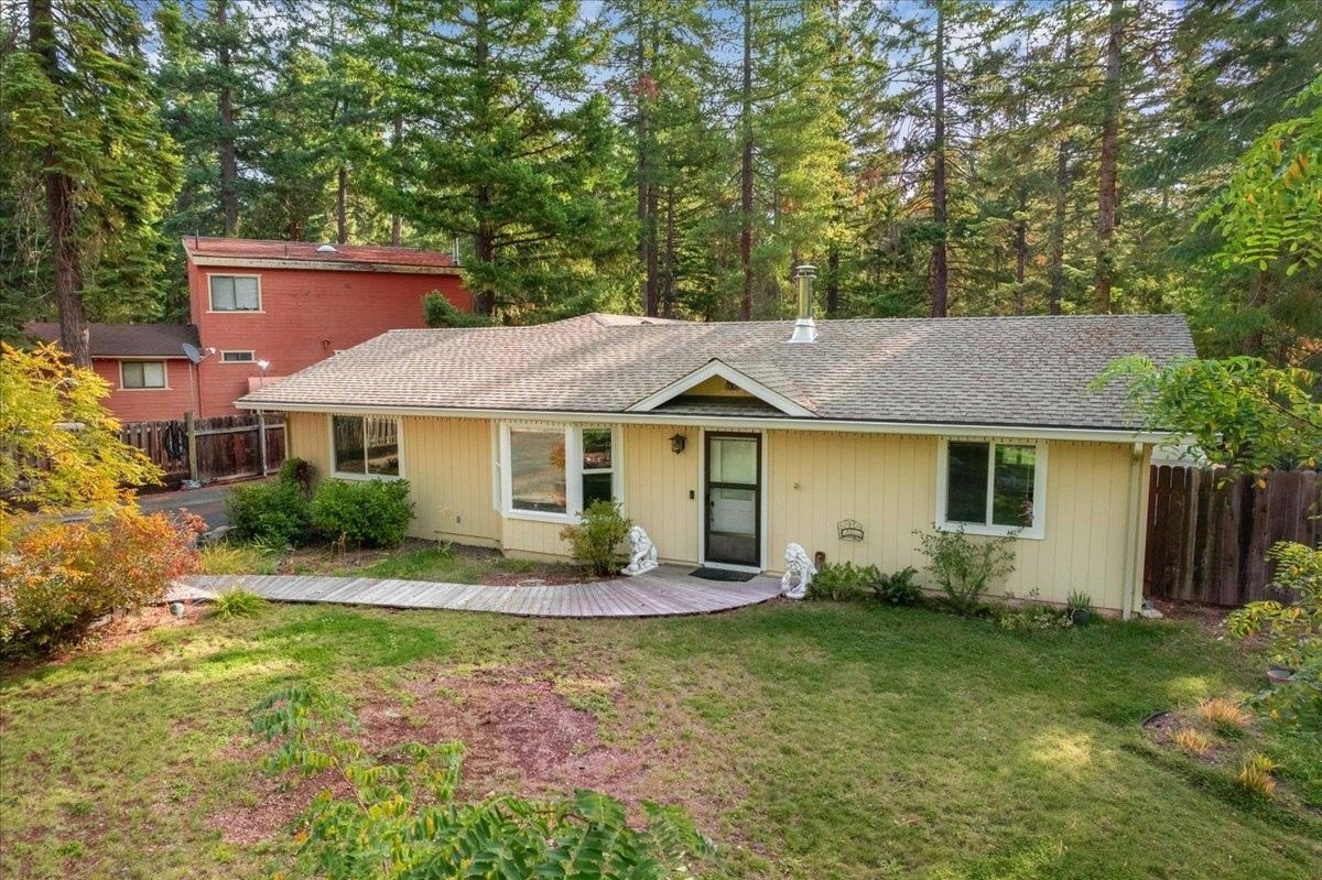 Mt Shasta, California, 96067, United States, 3 Bedrooms Bedrooms, ,2 BathroomsBathrooms,Residential,For Sale,1929082