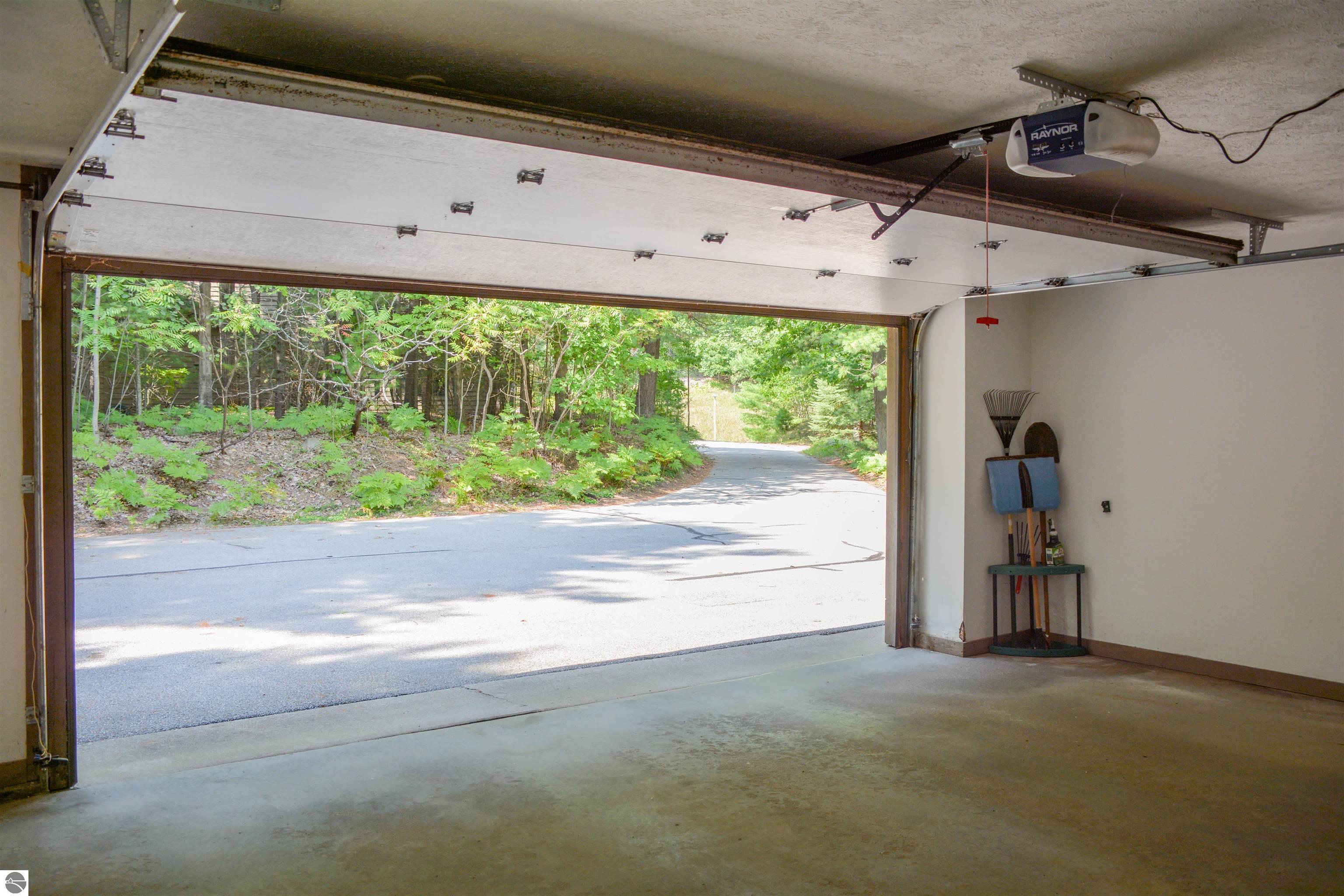 Traverse City, Michigan, 49686, United States, 3 Bedrooms Bedrooms, ,3 BathroomsBathrooms,Residential,For Sale,1942277