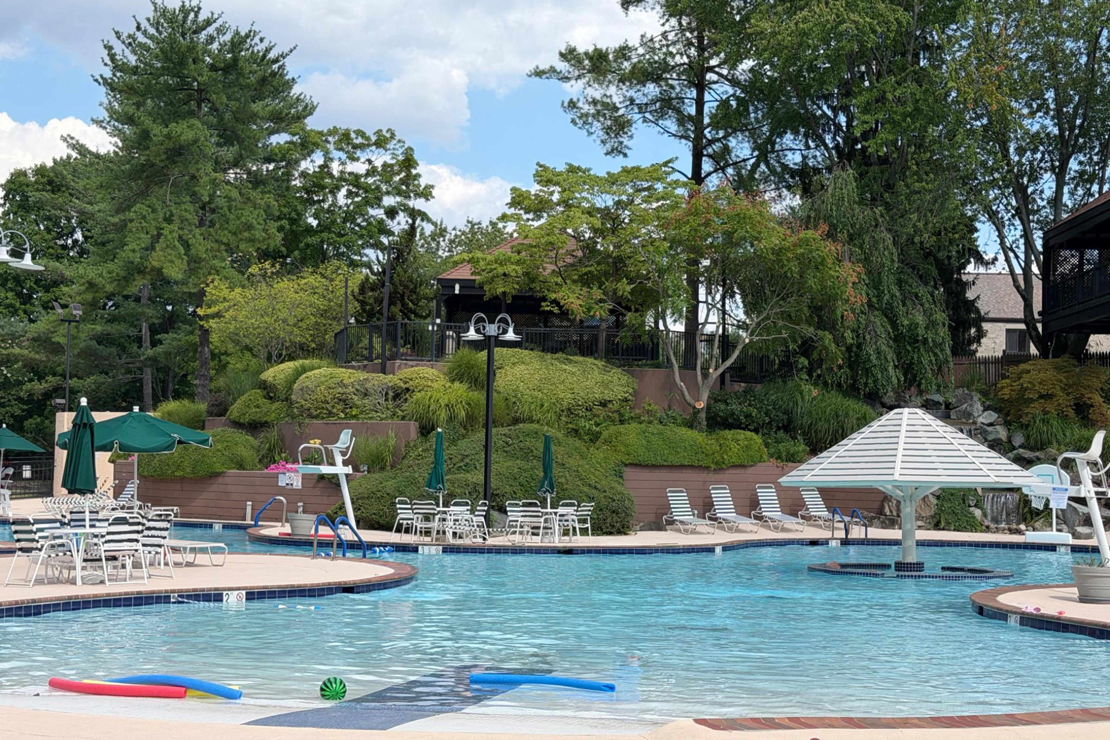  203 Yoakum Parkway, Alexandria, VA, 22304 - 物件實景
