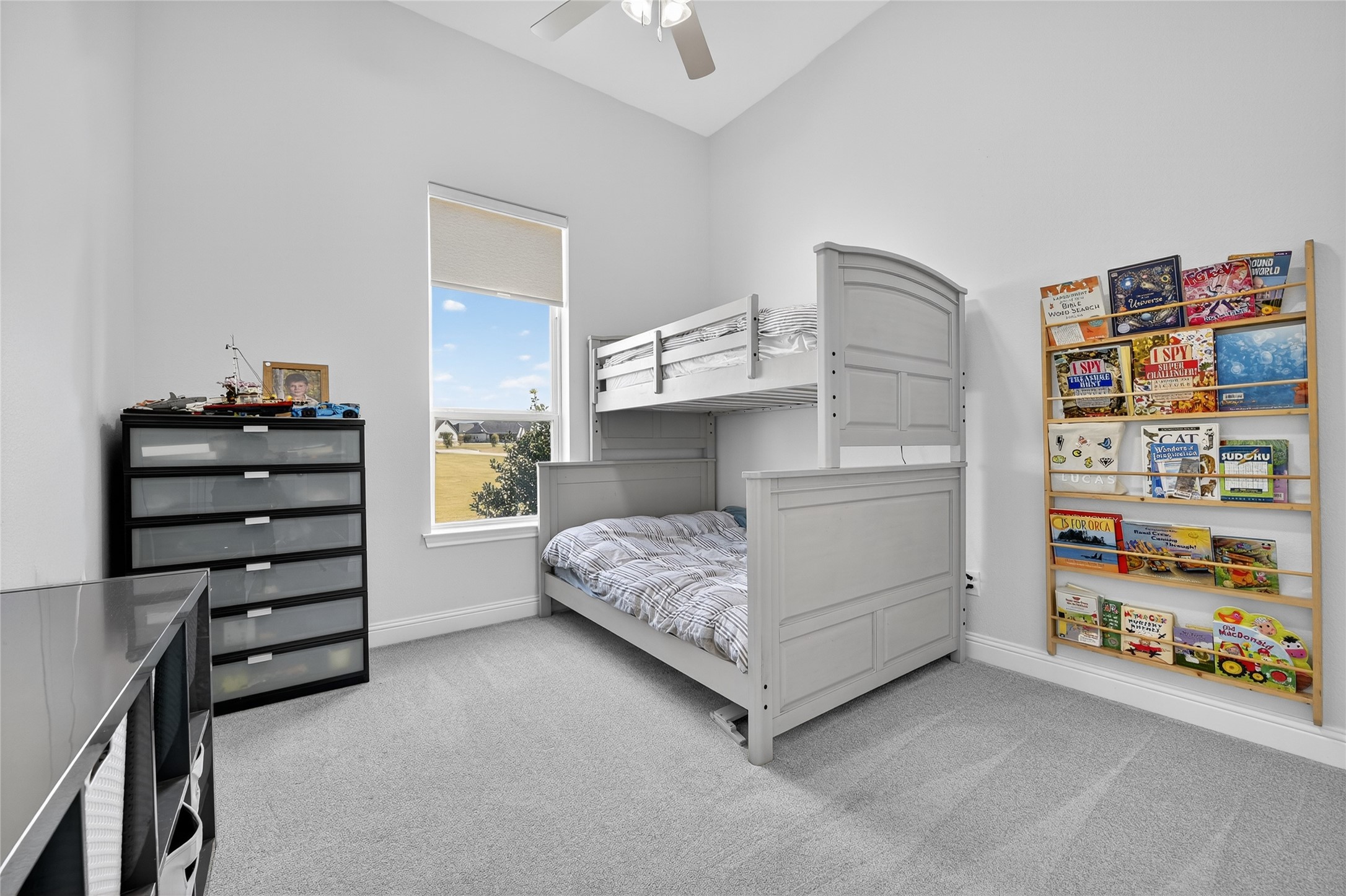 Springtown, Texas, 76082, United States, 4 Bedrooms Bedrooms, ,3 BathroomsBathrooms,Residential,For Sale,1966278