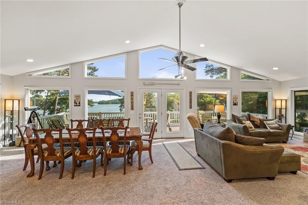 New London, North Carolina, 28127, United States, 3 Bedrooms Bedrooms, ,2 BathroomsBathrooms,Residential,For Sale,1991438