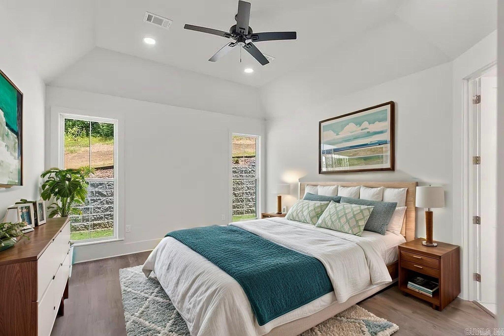 Benton, Arkansas, 72019, United States, 5 Bedrooms Bedrooms, ,4 BathroomsBathrooms,Residential,For Sale,1982699