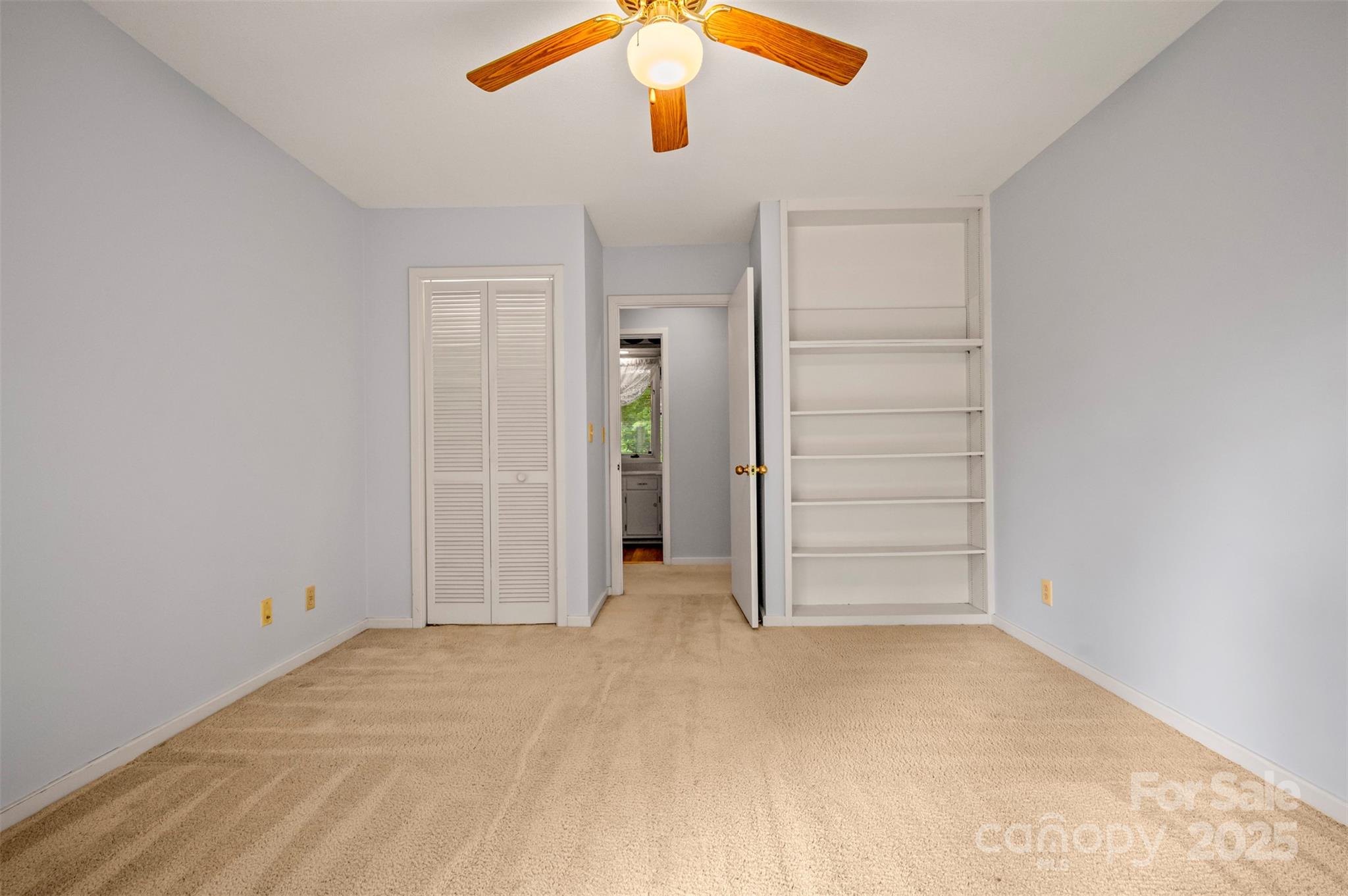 Tryon, North Carolina, 28782, United States, 3 Bedrooms Bedrooms, ,3 BathroomsBathrooms,Residential,For Sale,1918152
