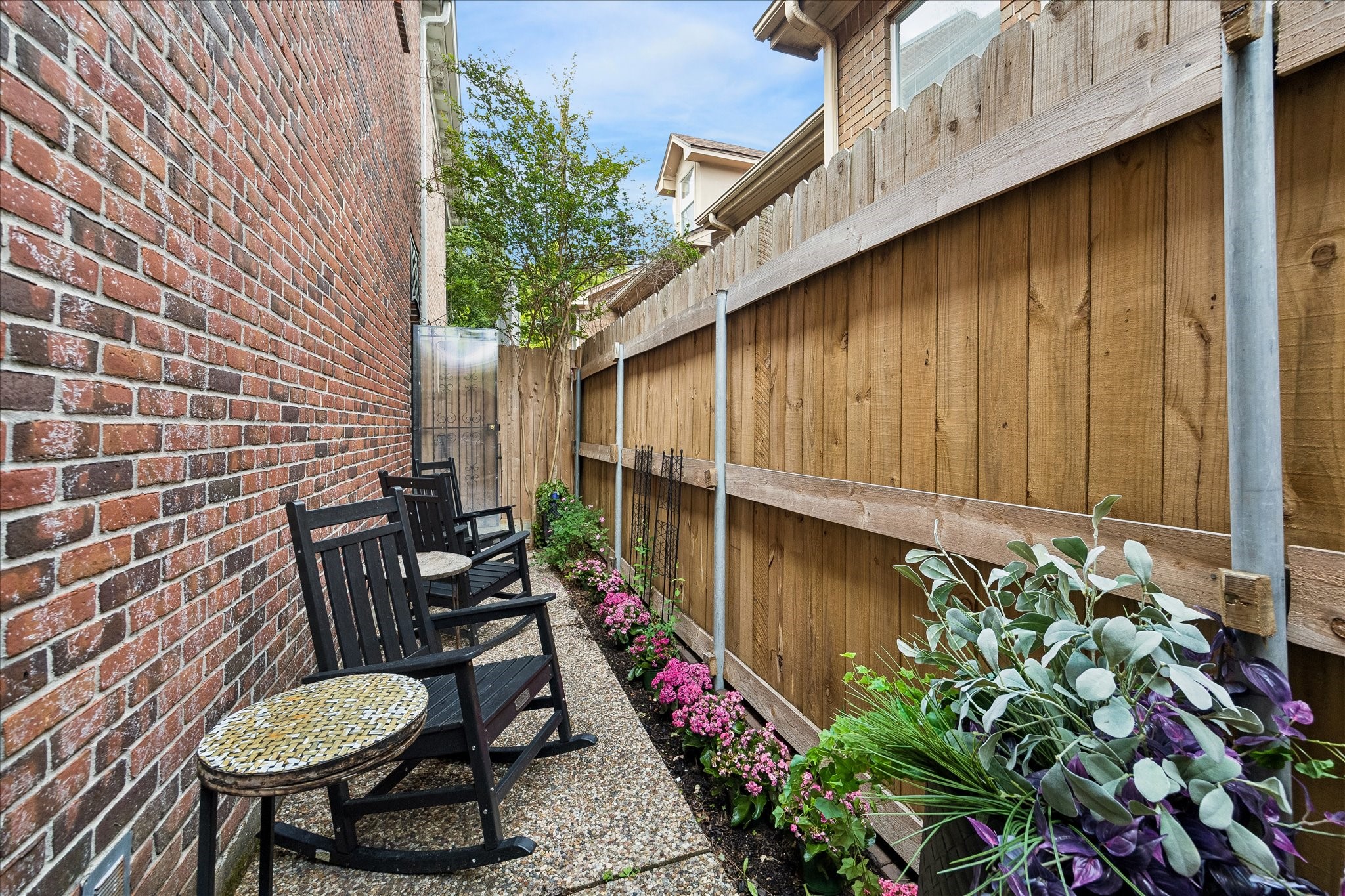  4832 Post Oak Timber Drive - 物件實景