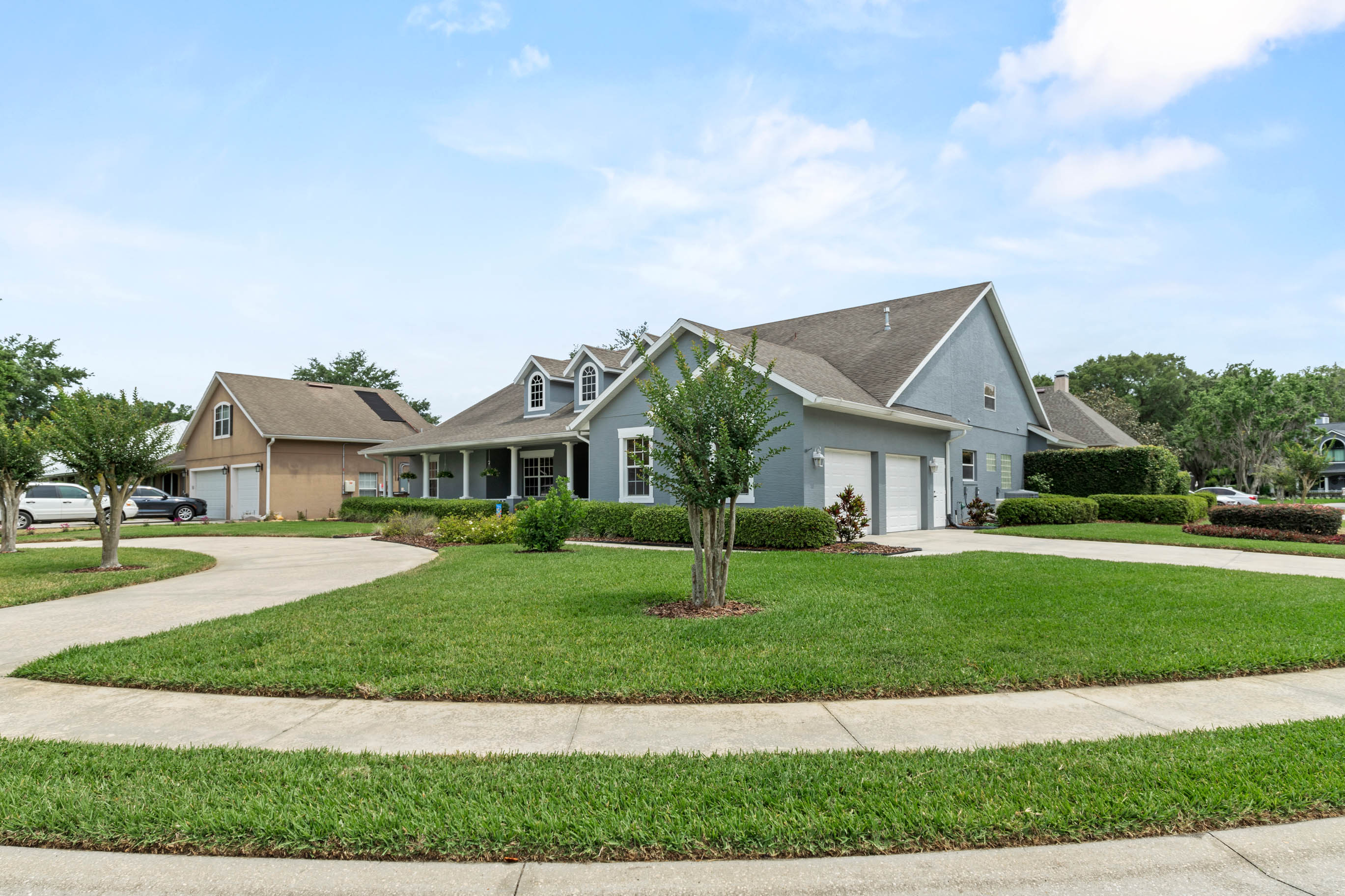 Eustis, Florida, 32736, United States, 3 Bedrooms Bedrooms, ,4 BathroomsBathrooms,Residential,For Sale,2013226