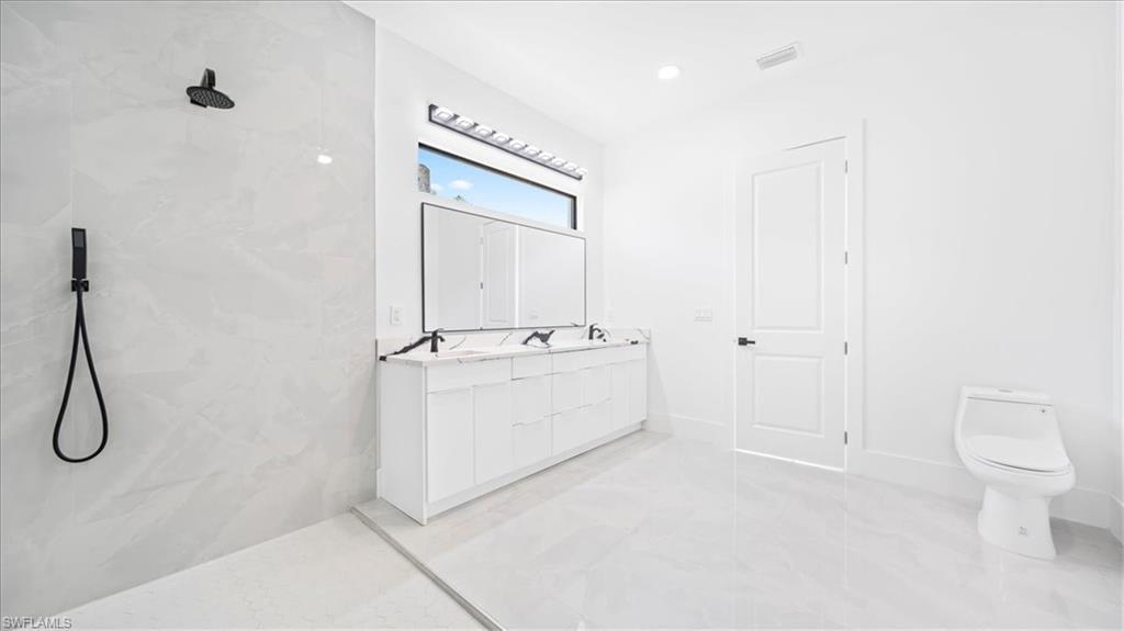 CAPE CORAL, Florida, 33990, United States, 3 Bedrooms Bedrooms, ,2 BathroomsBathrooms,Residential,For Sale,2005452