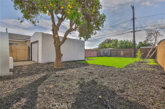 Los Angeles, California, 90002, United States, 3 Bedrooms Bedrooms, ,2 BathroomsBathrooms,Residential,For Sale,1986047