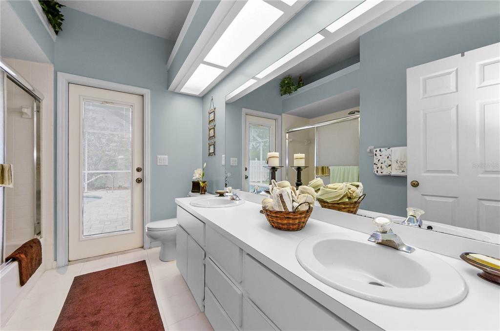Dunedin, Florida, 34698, United States, 4 Bedrooms Bedrooms, ,2 BathroomsBathrooms,Residential,For Sale,1848616