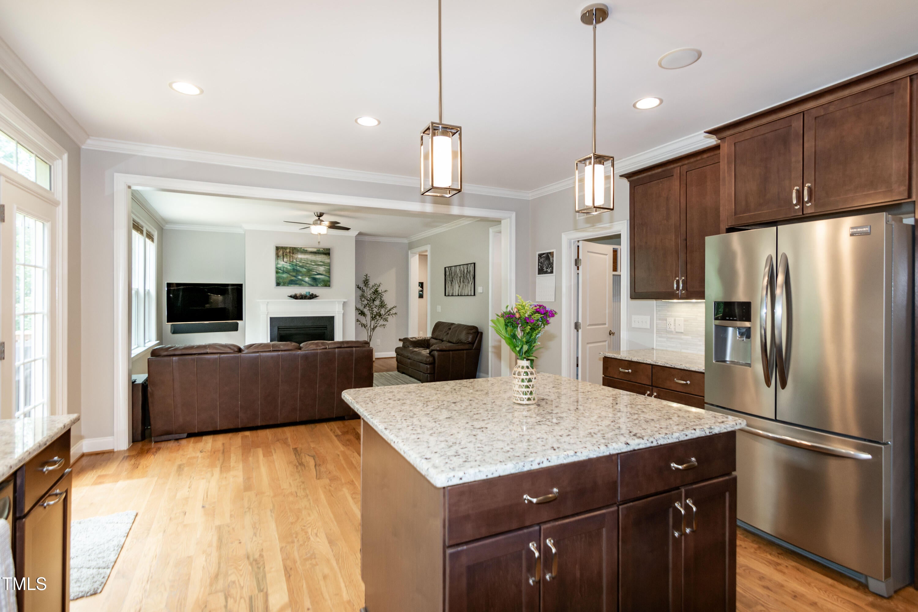 Raleigh, North Carolina, 27606, United States, 4 Bedrooms Bedrooms, ,4 BathroomsBathrooms,Residential,For Sale,1794802