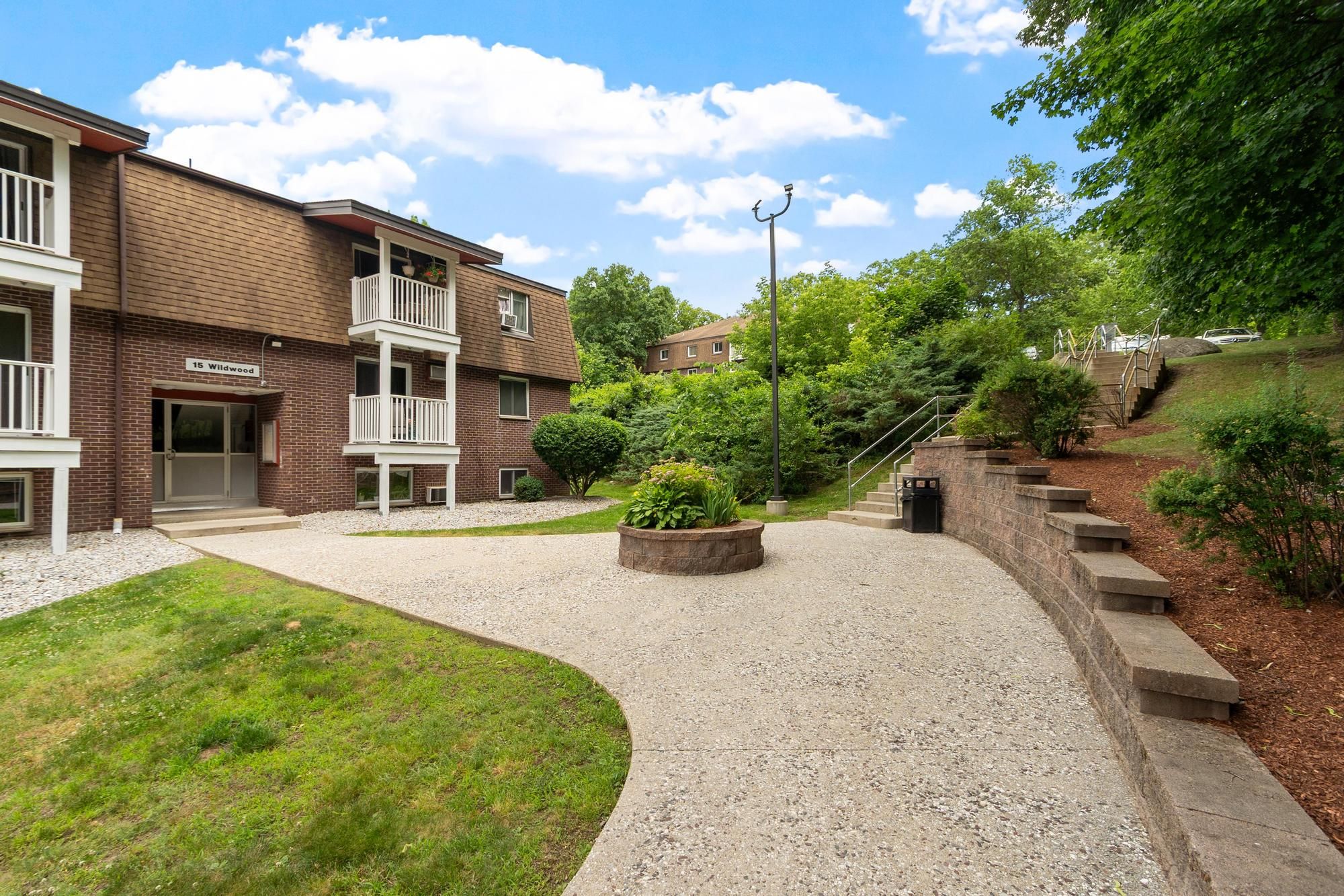  15 Wildwood Street, Unit B19, Dracut, MA, 01826 - 物件實景