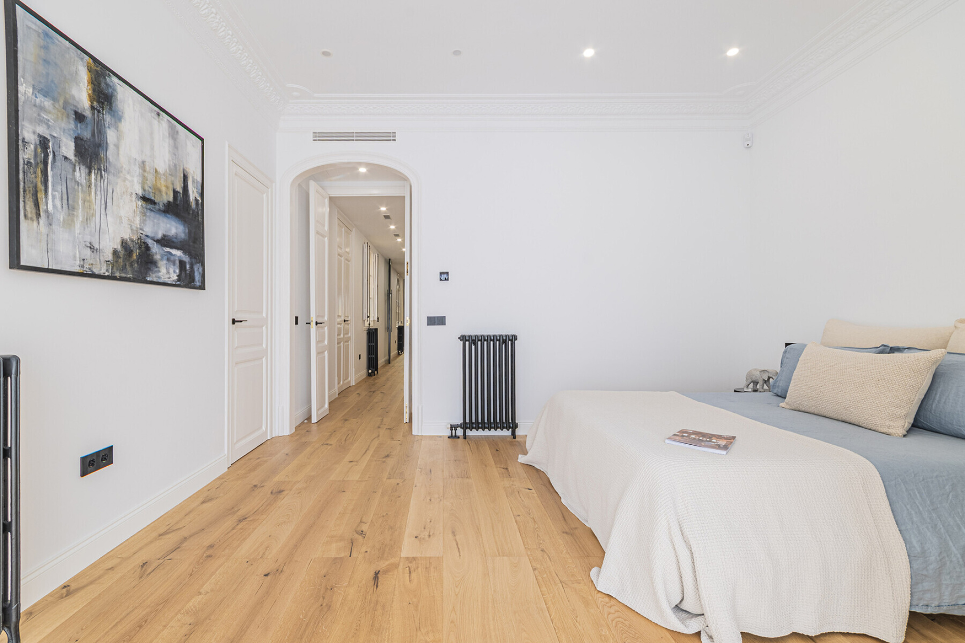  Exclusive brand new home in a regal estate on Mallorca Street - 物件實景