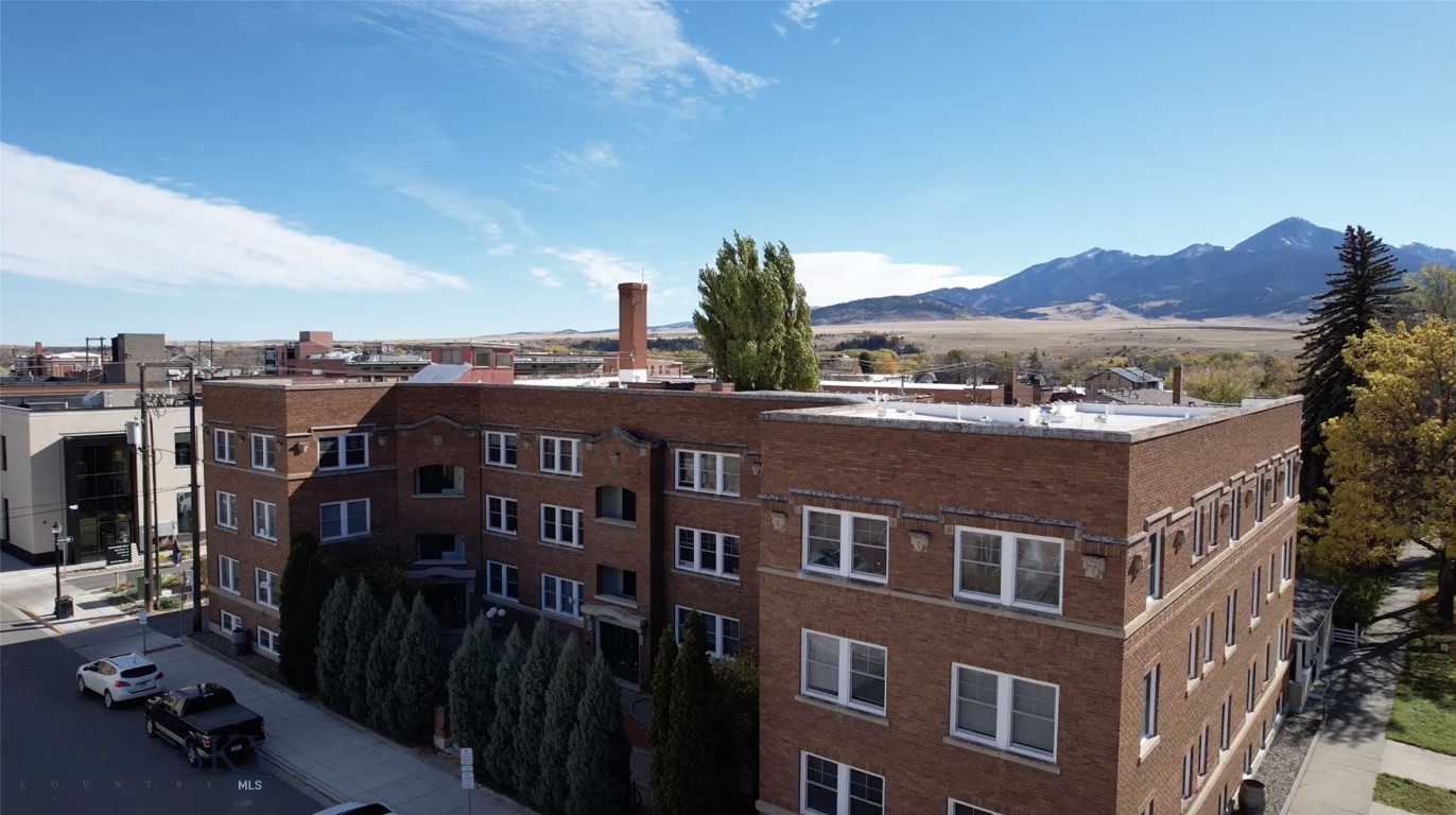 Livingston, Montana, 59047, United States, ,Residential,For Sale,1989118