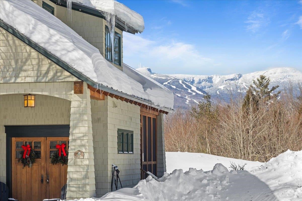 Stowe, Vermont, 05672, United States, 4 Bedrooms Bedrooms, ,3 BathroomsBathrooms,Residential,For Sale,1751990