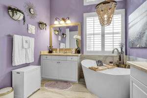 Boynton Beach, Florida, 33472, United States, 3 Bedrooms Bedrooms, ,3 BathroomsBathrooms,Residential,For Sale,1923082