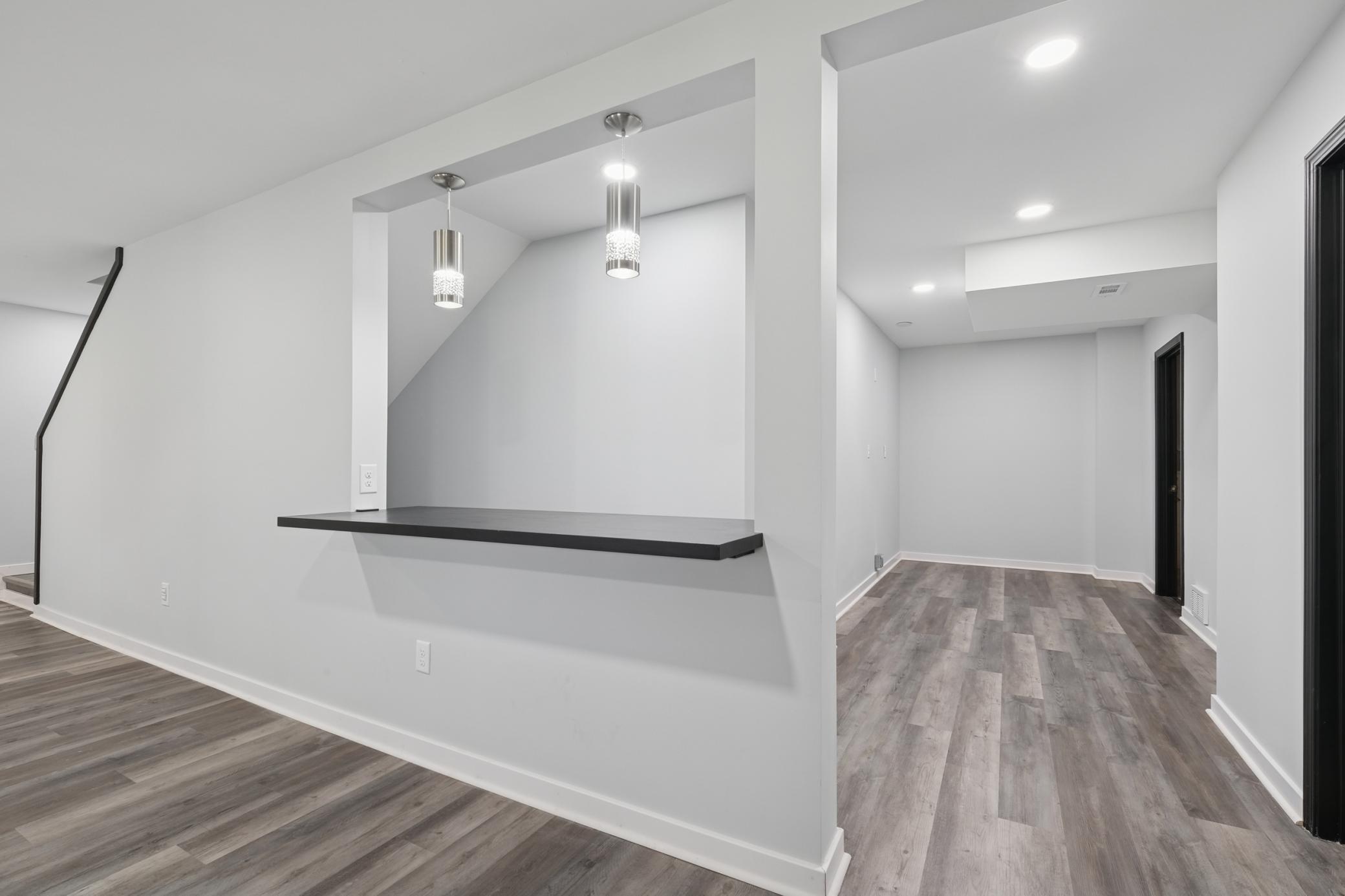 Champlin, Minnesota, 55316, United States, 5 Bedrooms Bedrooms, ,2 BathroomsBathrooms,Residential,For Sale,1991646