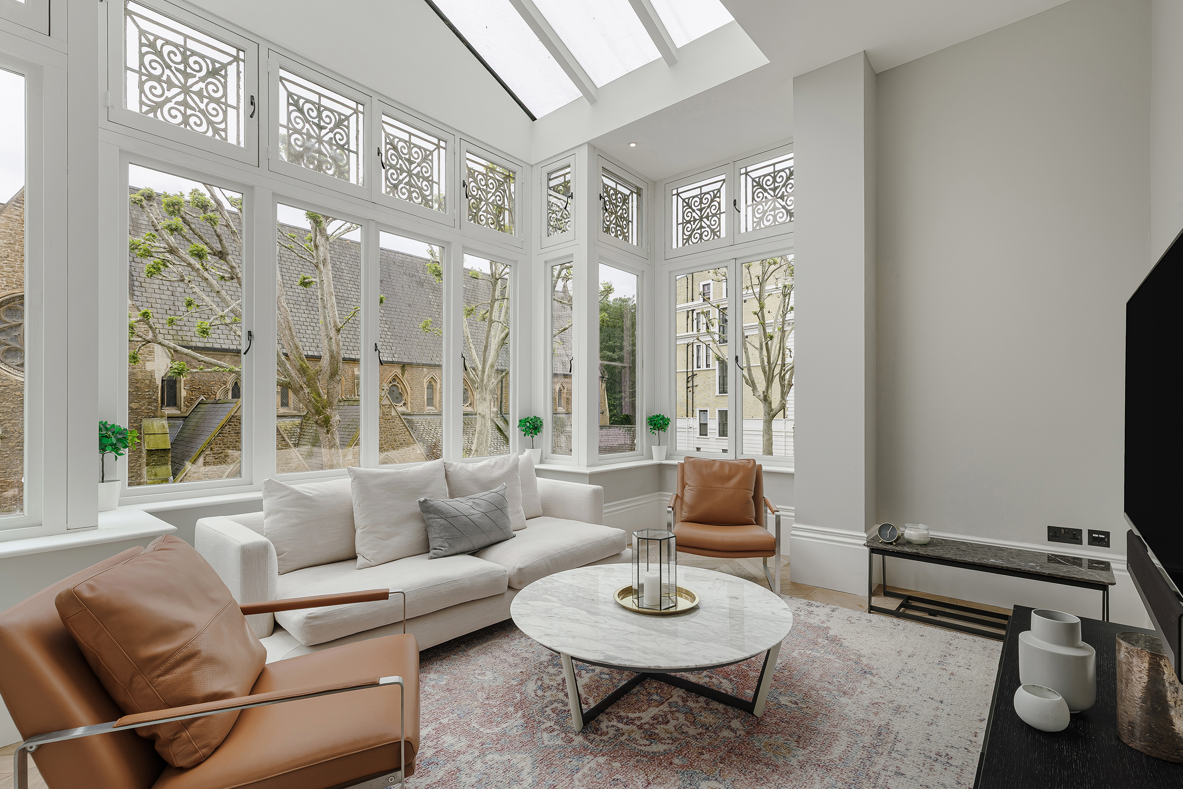  A Grand Lateral Apartment with Direct Lift Access in South Kensington - 物件實景