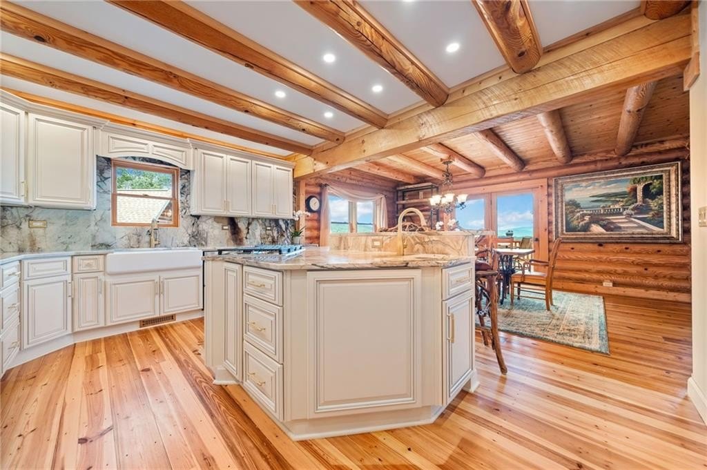 Jasper, Georgia, 30143, United States, 6 Bedrooms Bedrooms, ,6 BathroomsBathrooms,Residential,For Sale,1766130