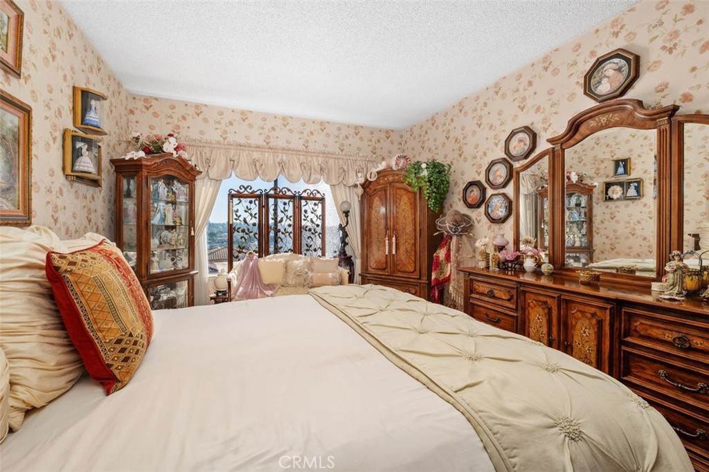 Mission Viejo, California, 92692, United States, 2 Bedrooms Bedrooms, ,1 BathroomBathrooms,Residential,For Sale,1989718