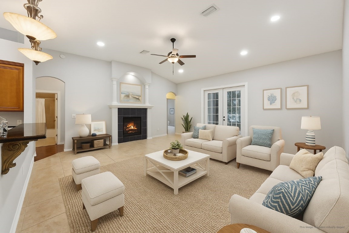 Fernandina Beach, Florida, 32034, United States, 3 Bedrooms Bedrooms, ,2 BathroomsBathrooms,Residential,For Sale,1999205