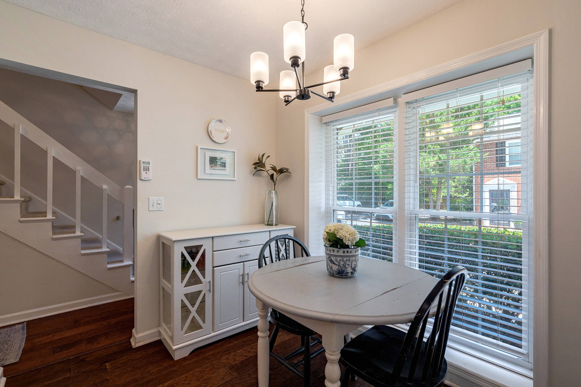  Beautifully Updated Townhome Near Historic Roswell - 物件實景