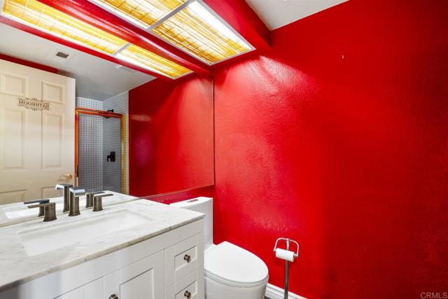 El Cajon, California, 92020, United States, 4 Bedrooms Bedrooms, ,2 BathroomsBathrooms,Residential,For Sale,1977370