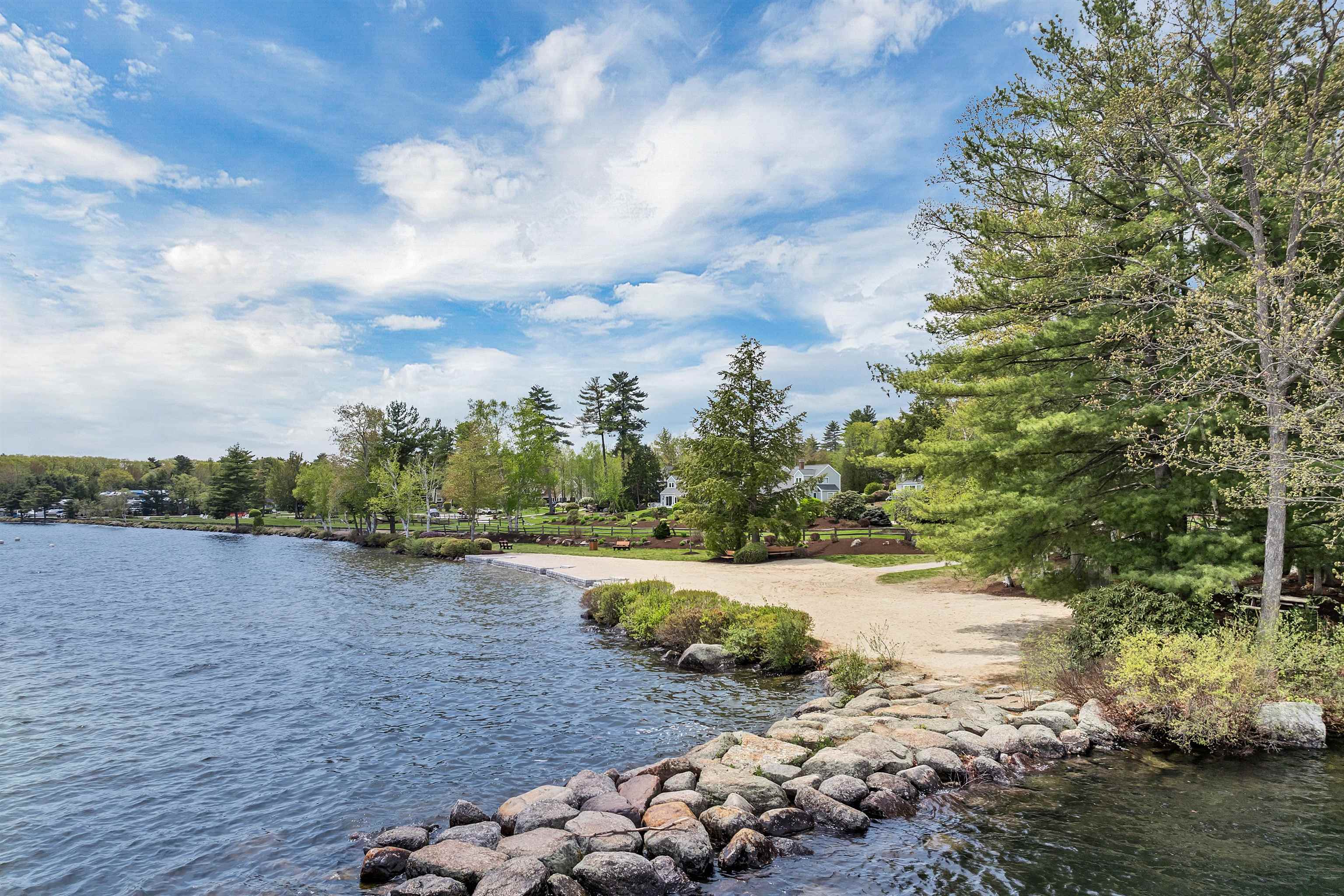 Laconia, New Hampshire, 03246, United States, 3 Bedrooms Bedrooms, ,2 BathroomsBathrooms,Residential,For Sale,1938824