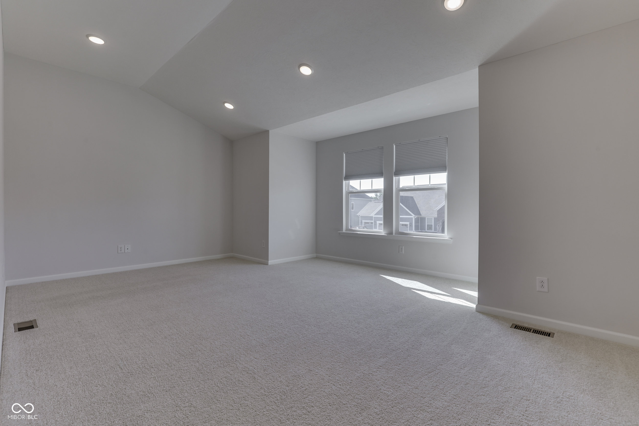 Indianapolis, Indiana, 46259, United States, 4 Bedrooms Bedrooms, ,4 BathroomsBathrooms,Residential,For Sale,2005731