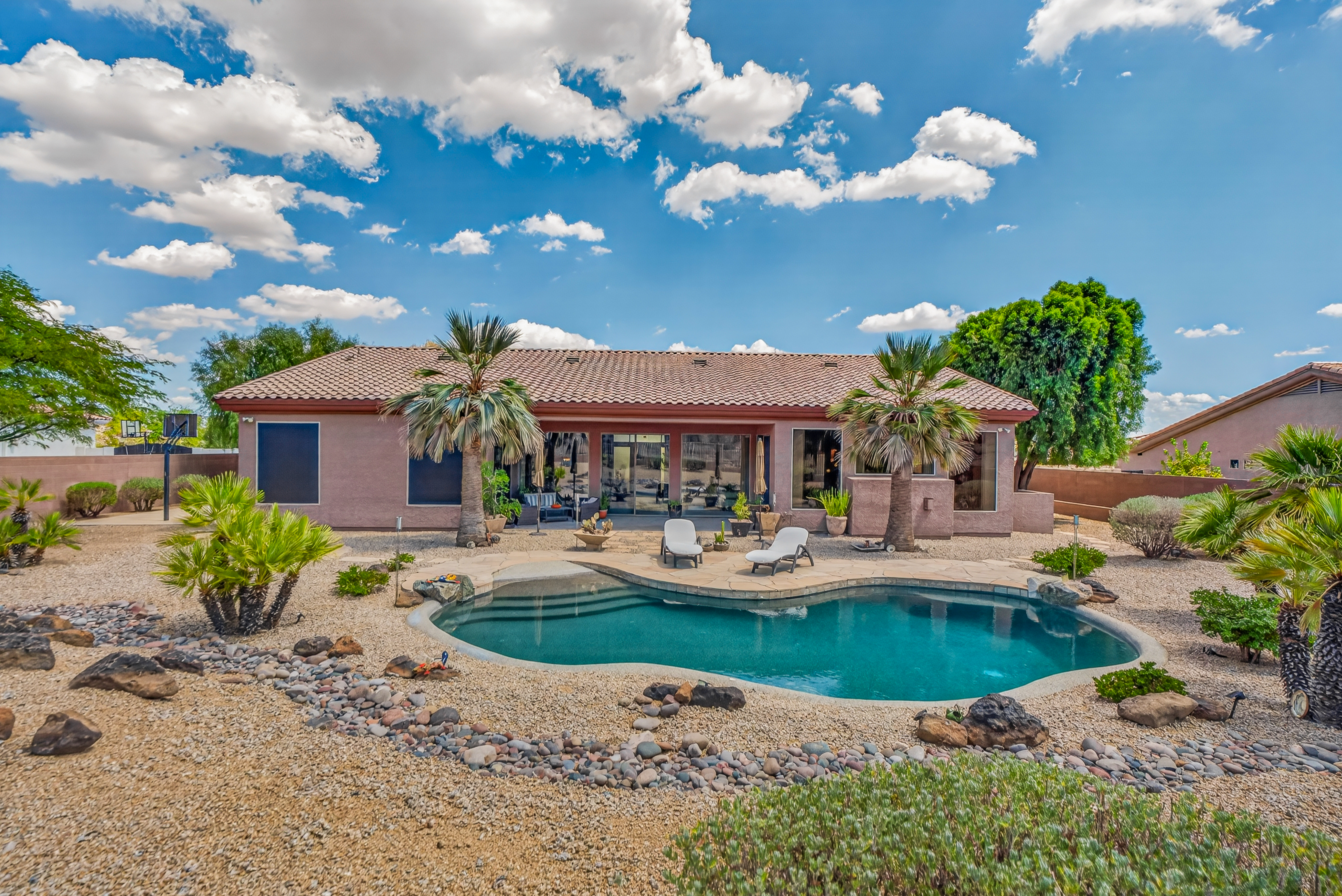  5565 W Pinnacle Hill Drive¦Glendale, AZ - 物件實景