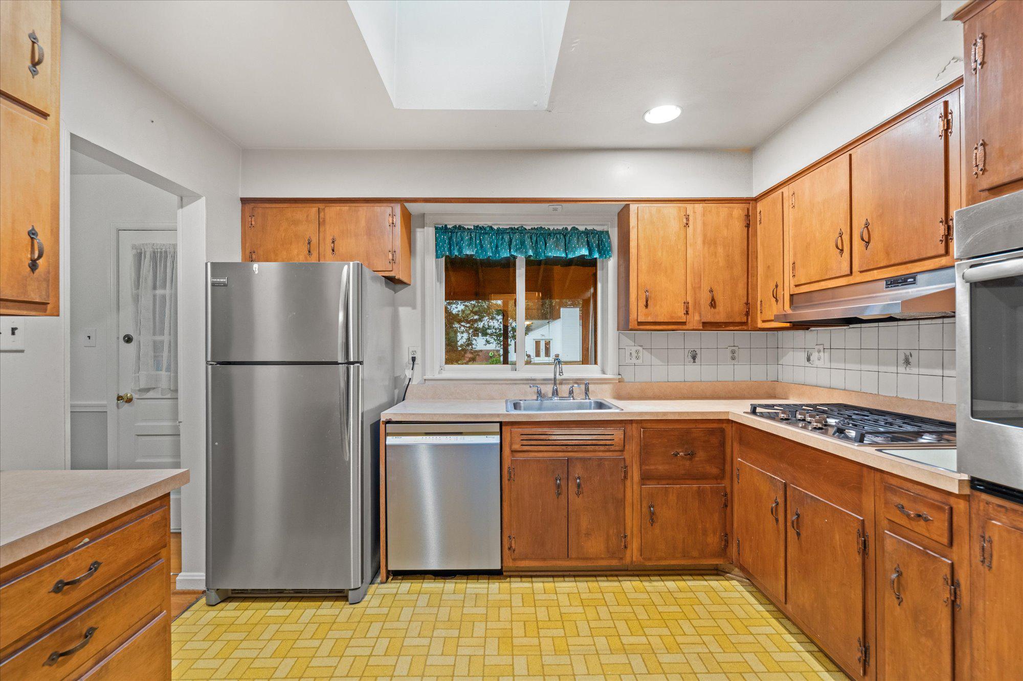  8316 Ashwood Drive, Alexandria, VA, 22308 - 物件實景