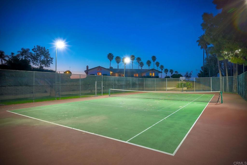 576 Camino De La Cima, San Marcos, California, 92078, United States, 5 Bedrooms Bedrooms, ,4 BathroomsBathrooms,Residential,For Sale,576 Camino De La Cima,1622114
