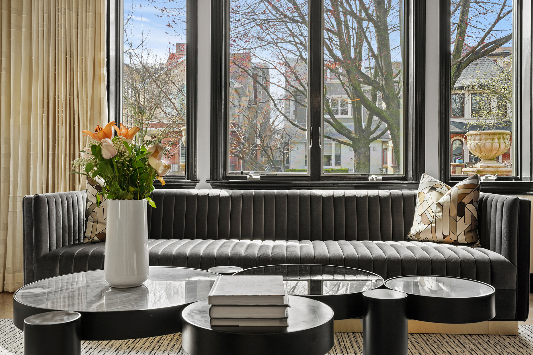 Brooklyn, New York, 11230, United States, 6 Bedrooms Bedrooms, ,5 BathroomsBathrooms,Residential,For Sale,1780771