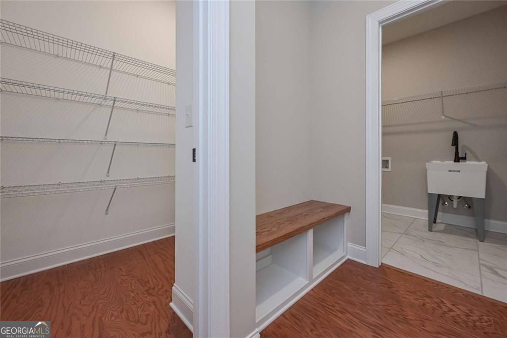 Douglasville, Georgia, 30135, United States, 5 Bedrooms Bedrooms, ,5 BathroomsBathrooms,Residential,For Sale,1876885