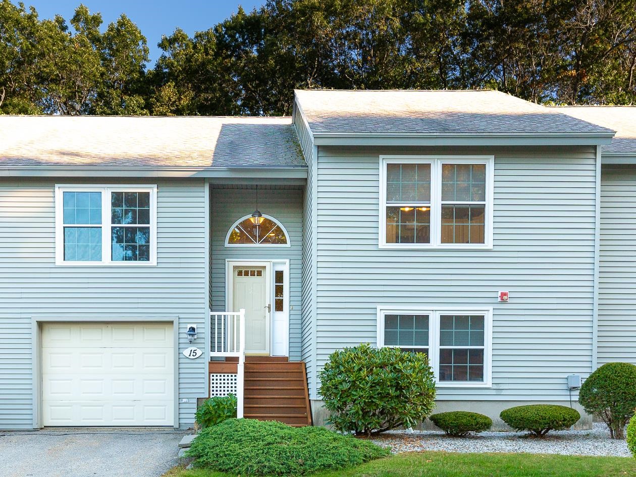 Atkinson, New Hampshire, 03811, United States, 2 Bedrooms Bedrooms, ,2 BathroomsBathrooms,Residential,For Sale,1979730