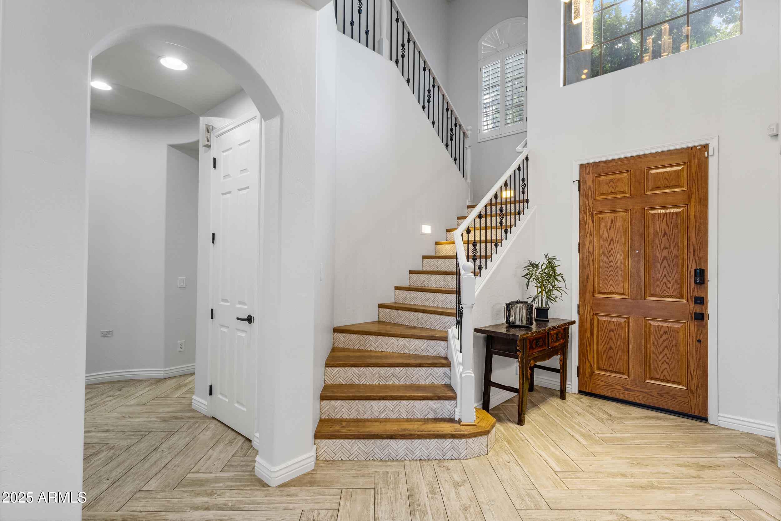 Phoenix, Arizona, 85050, United States, 5 Bedrooms Bedrooms, ,Residential,For Sale,1949706