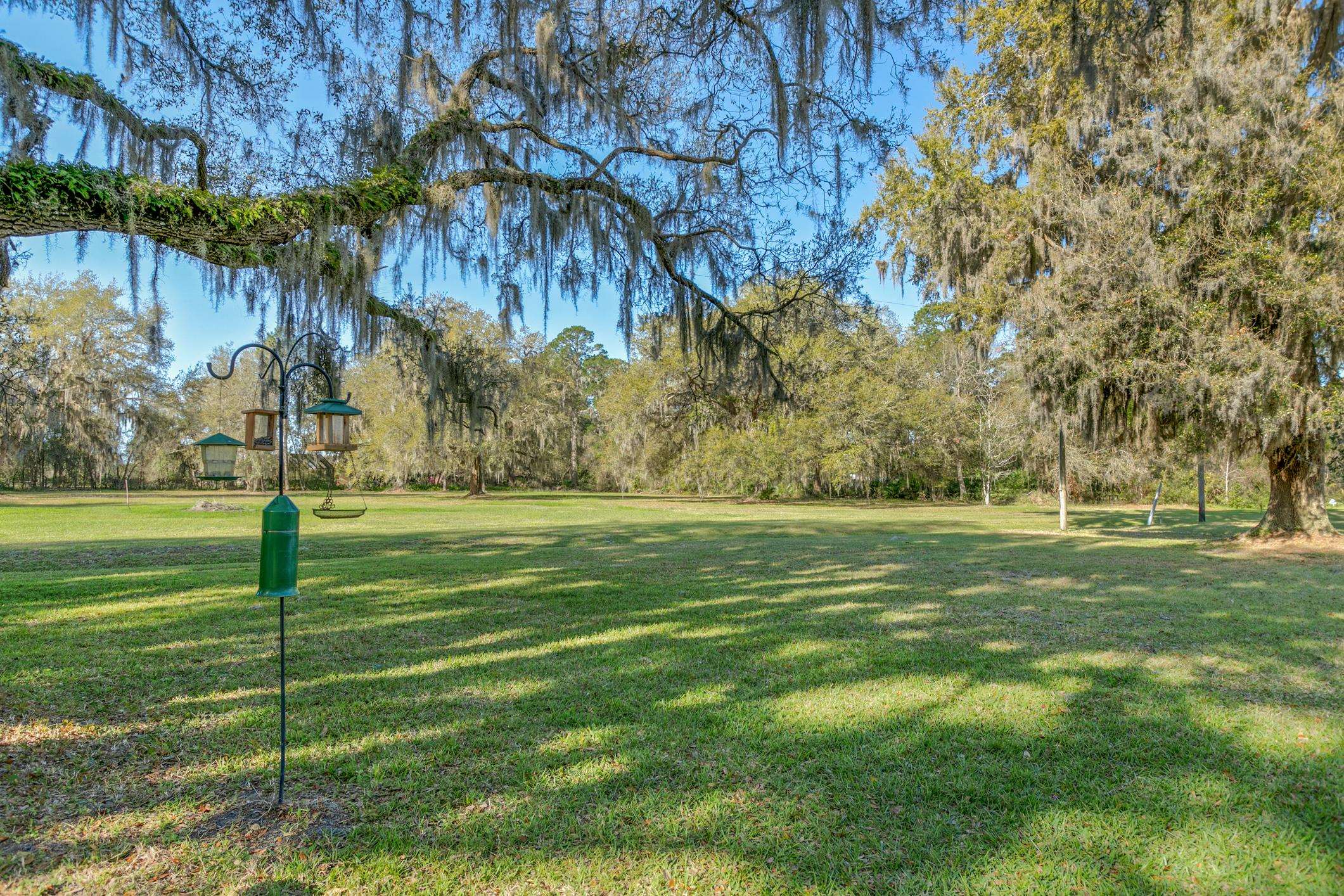 Crescent City, Florida, 32112, United States, 5 Bedrooms Bedrooms, ,3 BathroomsBathrooms,Residential,For Sale,1981097