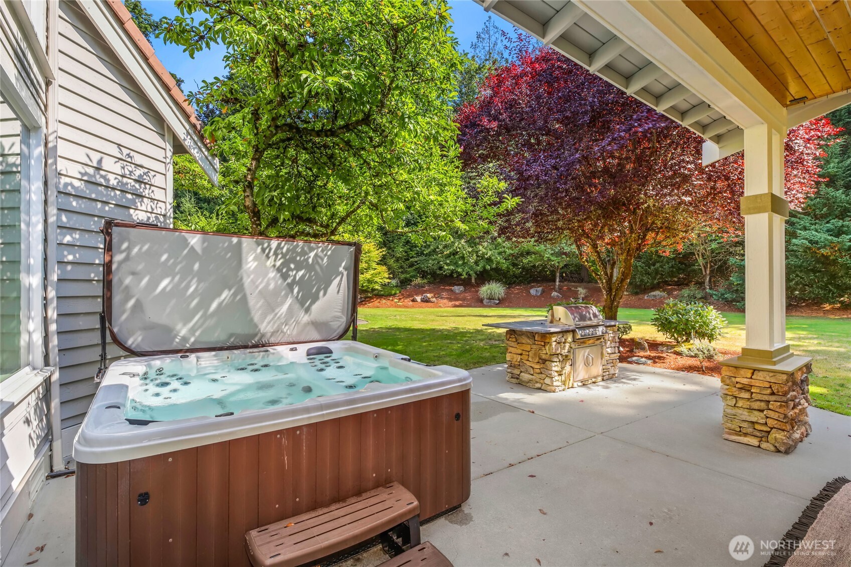 Carnation, Washington, 98014, United States, 5 Bedrooms Bedrooms, ,5 BathroomsBathrooms,Residential,For Sale,1940675