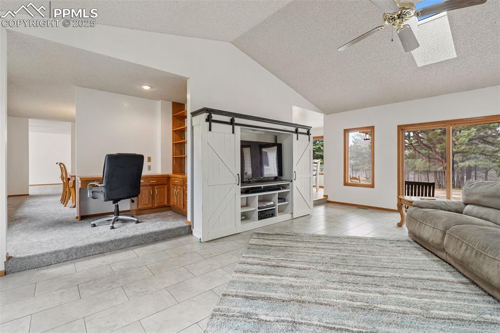 Monument, Colorado, 80132, United States, 4 Bedrooms Bedrooms, ,4 BathroomsBathrooms,Residential,For Sale,1934260