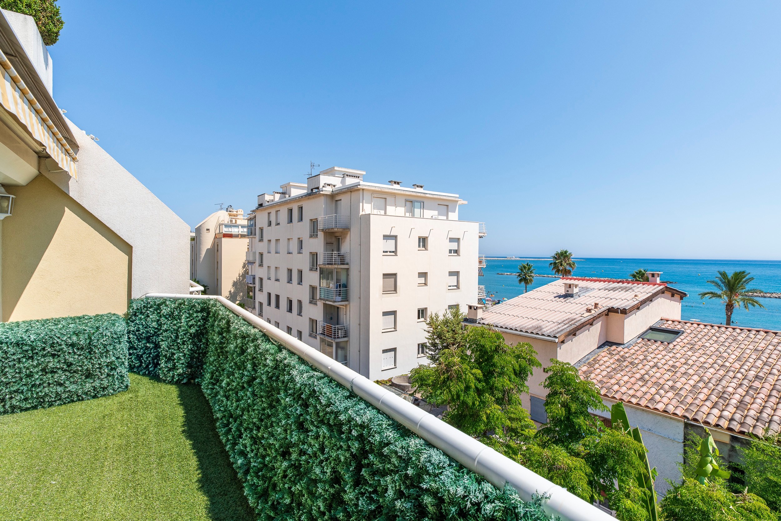  4-room sea-view apartment for sale in Saint-Laurent-du-Var – Near Cap 3000 and … - 物件實景
