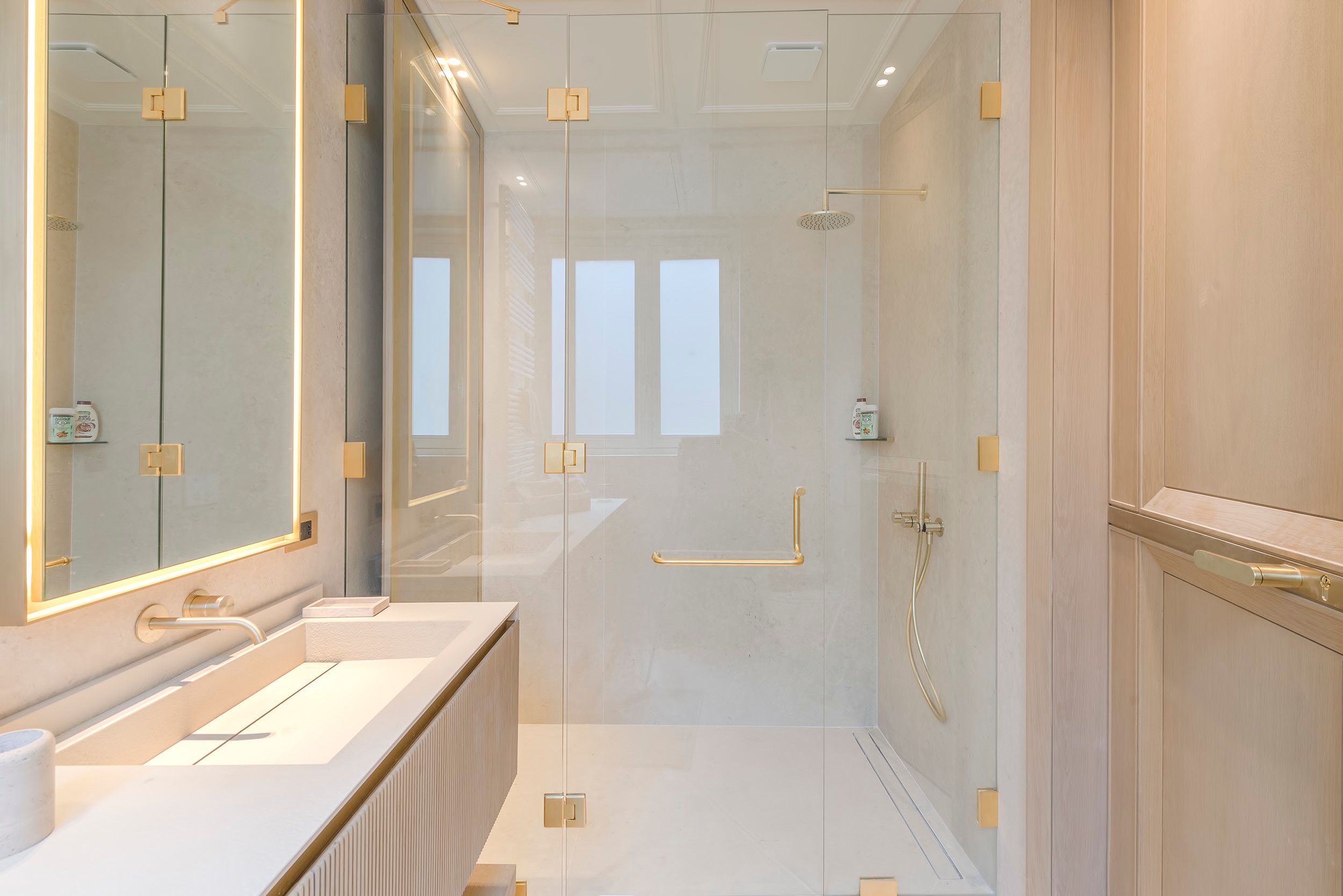 Golden Triangle: a rare 3 bedroom turnkey apartment - 物件實景
