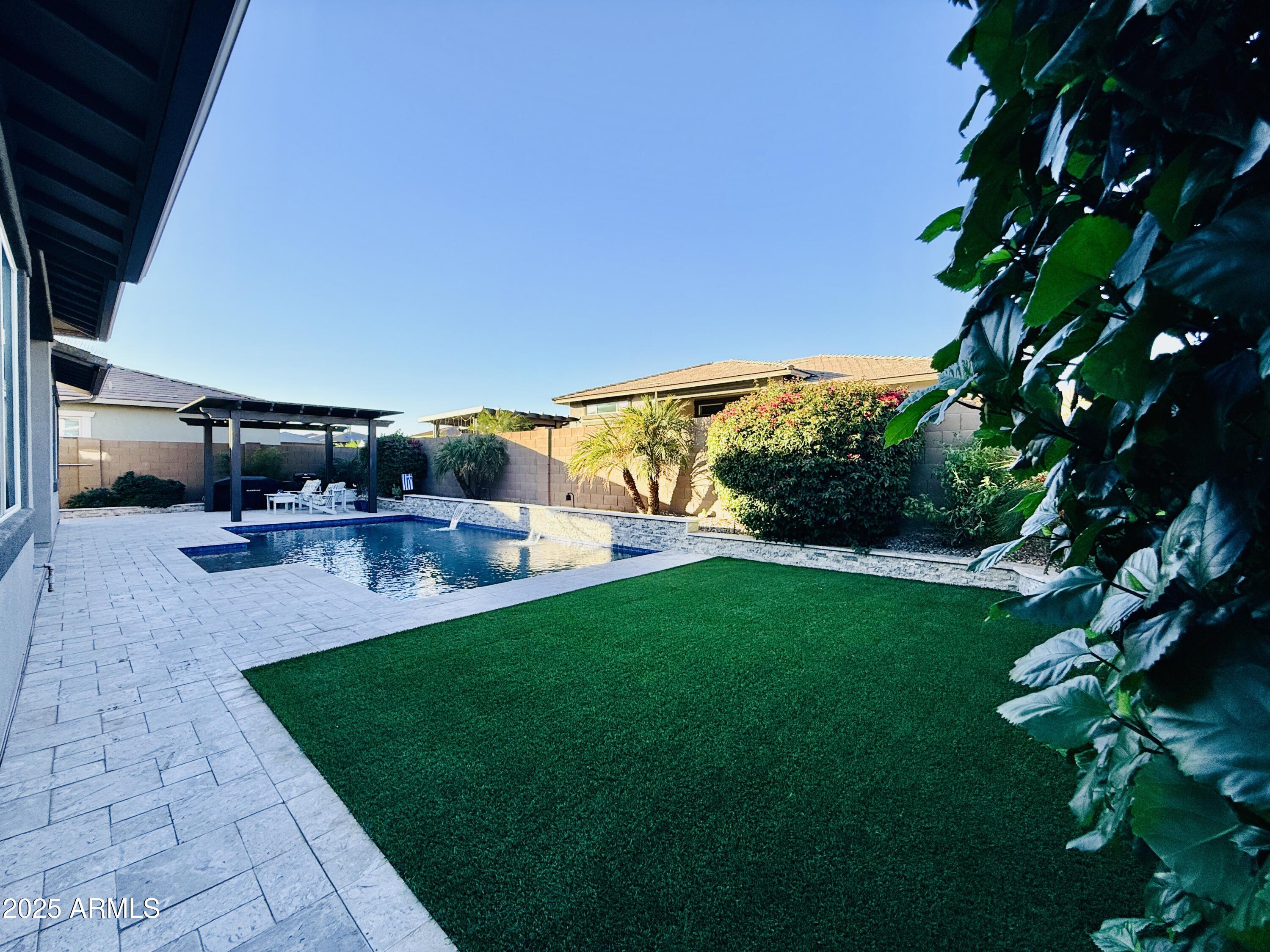 Litchfield Park, Arizona, 85340, United States, 3 Bedrooms Bedrooms, ,3 BathroomsBathrooms,Residential,For Sale,1989553