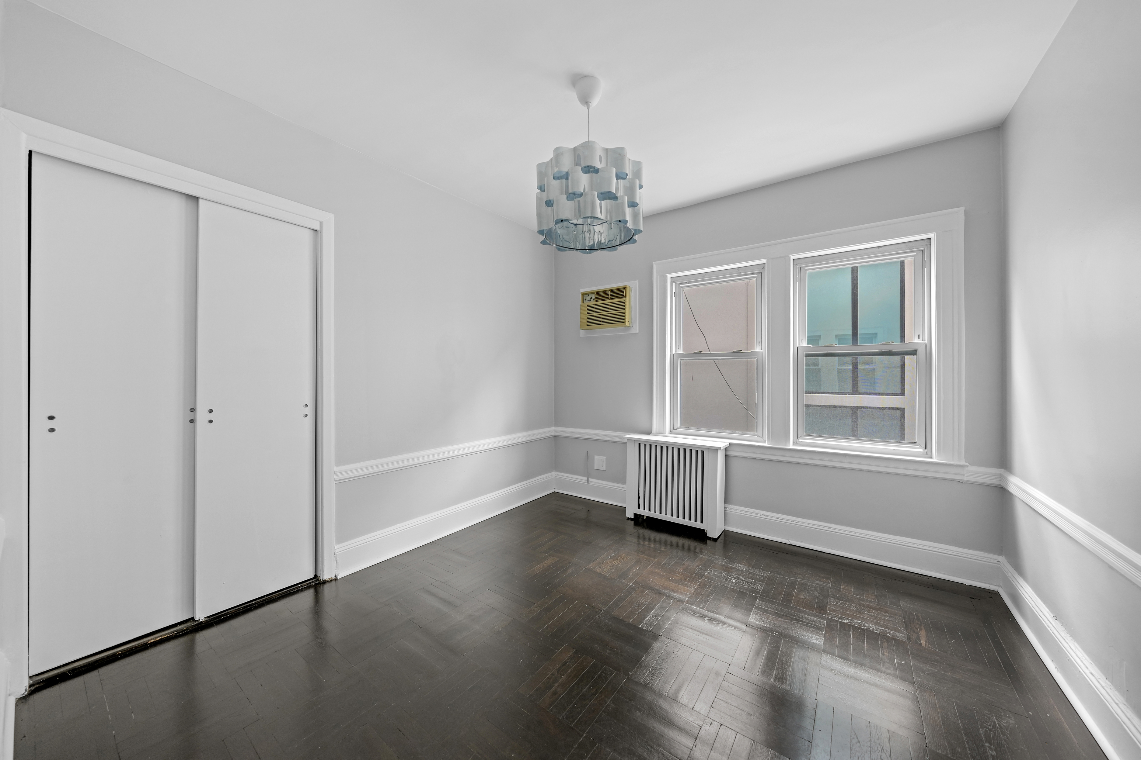Brooklyn, New York, 11210, United States, 4 Bedrooms Bedrooms, ,4 BathroomsBathrooms,Residential,For Sale,1981827